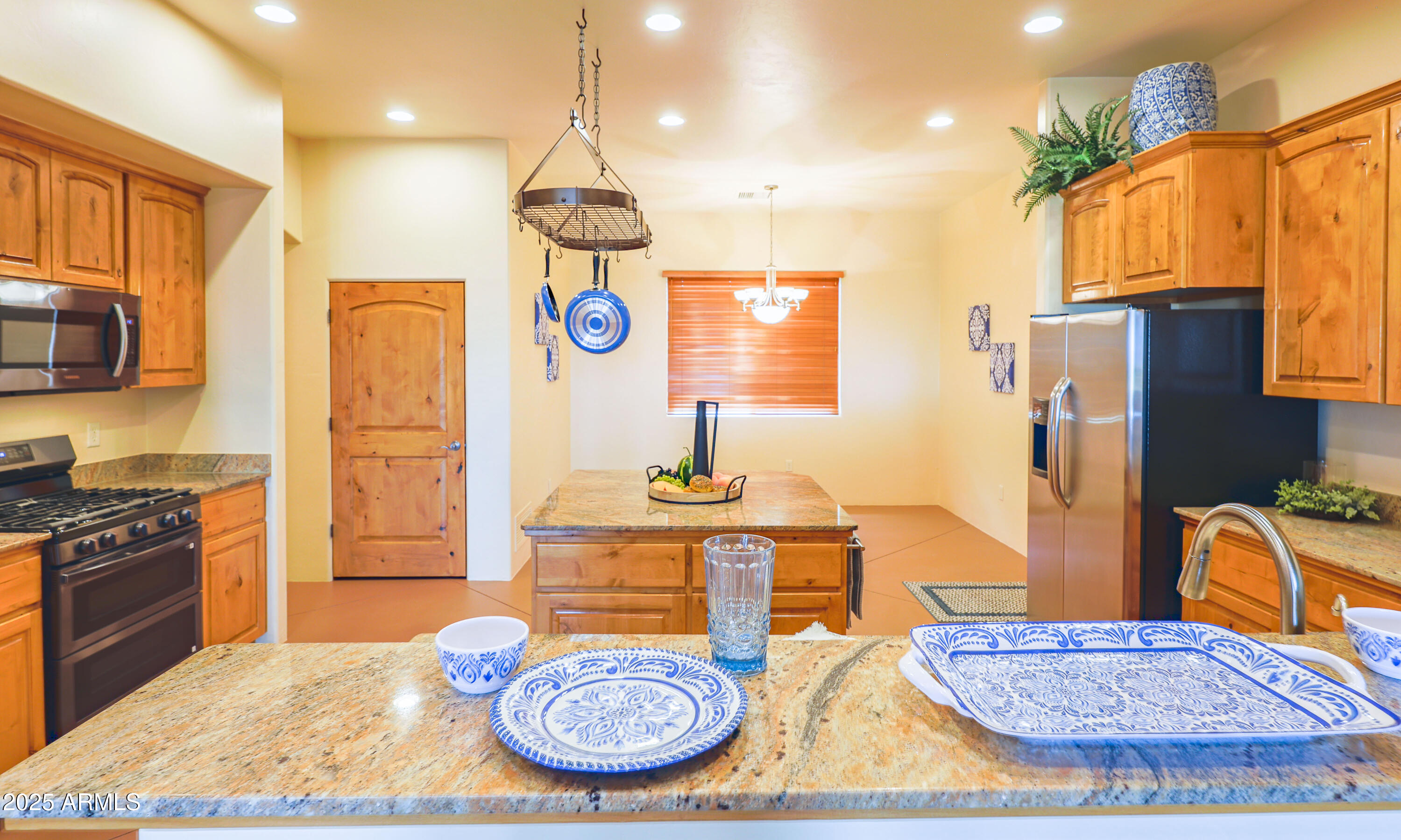LA PRADERA ESTATES - Residential
