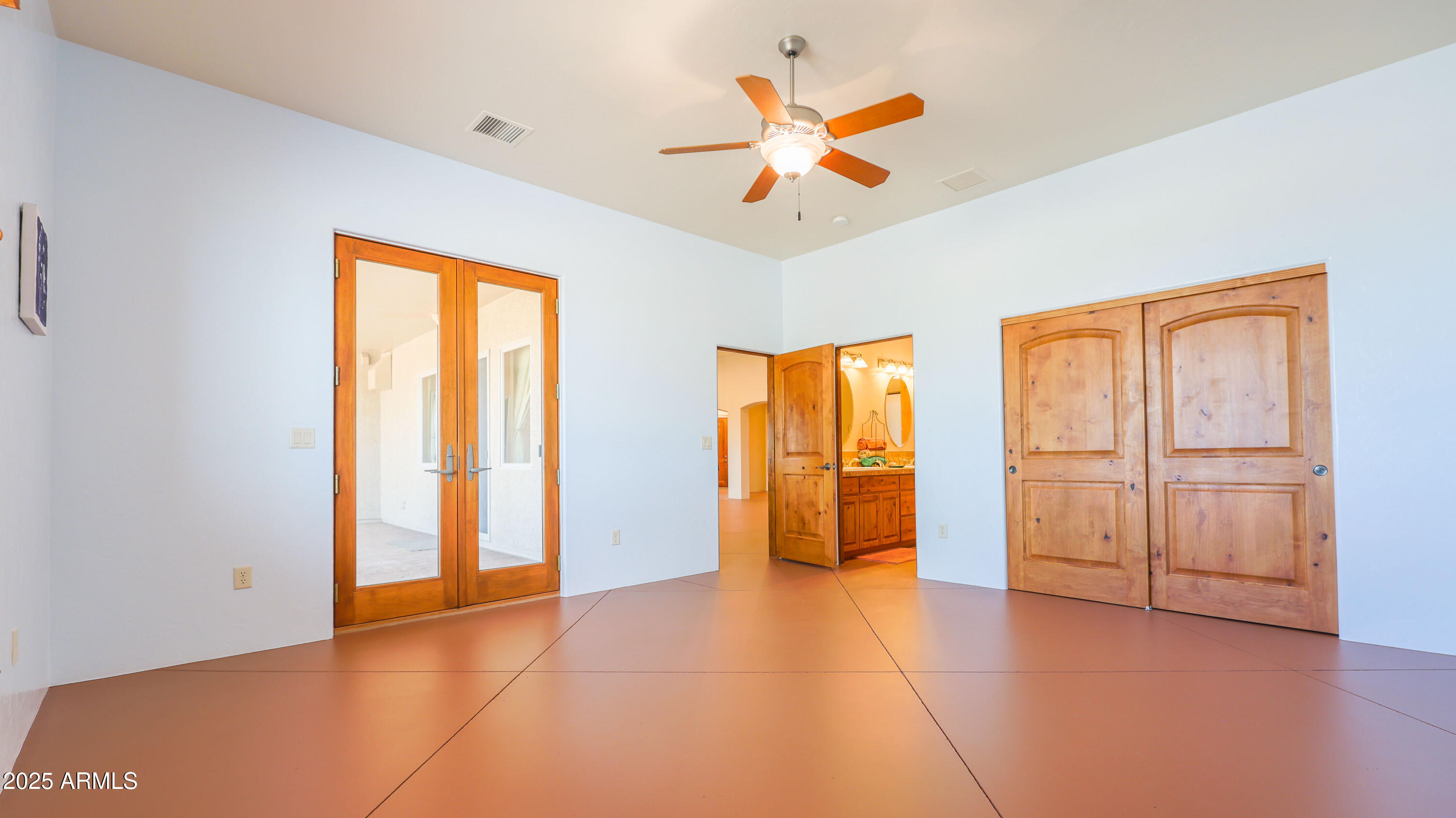 LA PRADERA ESTATES - Residential