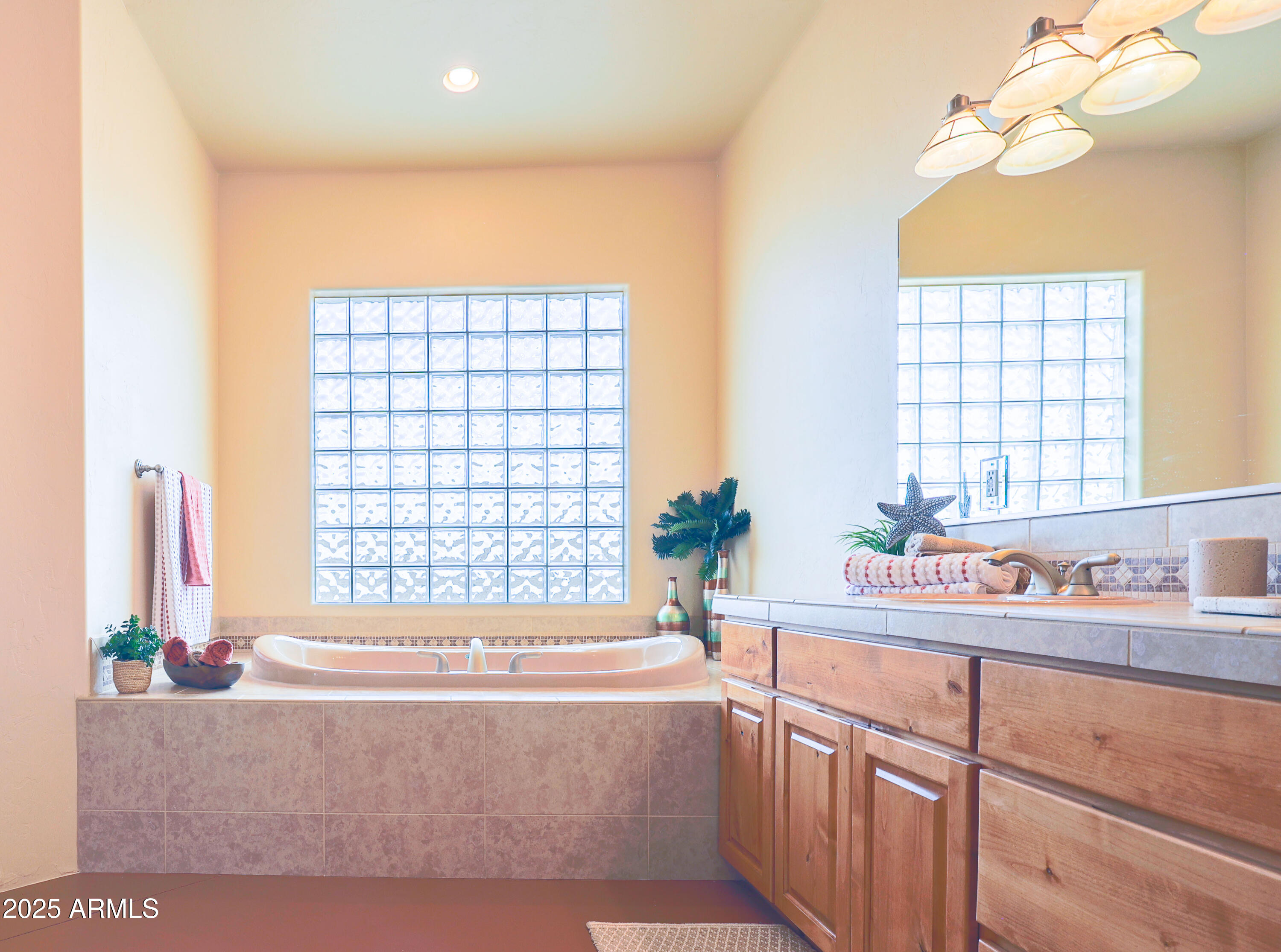 LA PRADERA ESTATES - Residential