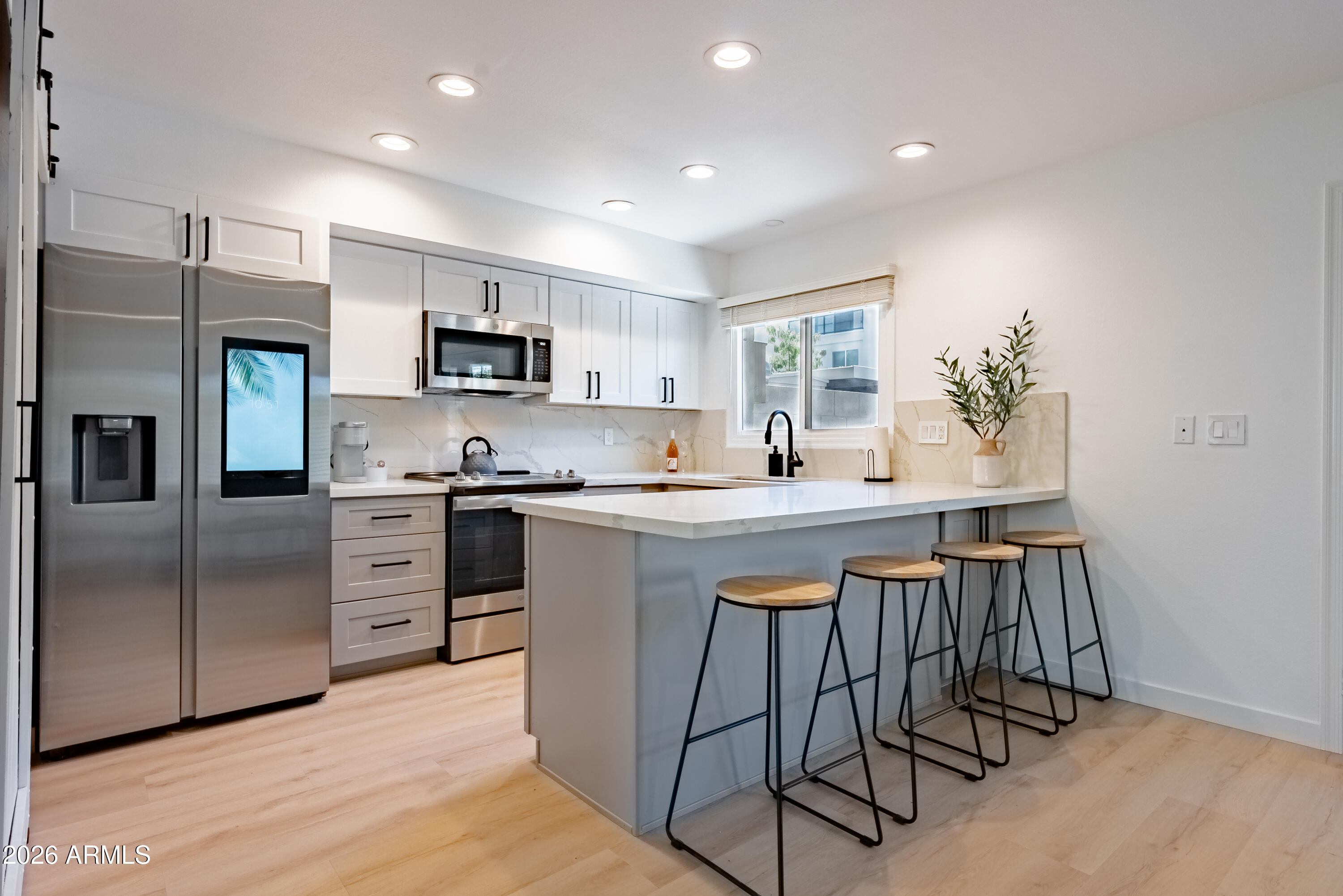 6961 E OSBORN Road C