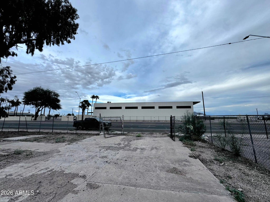 Photo of 310 S Sunshine Boulevard #14, Eloy, AZ 85131 (MLS # 7087487)