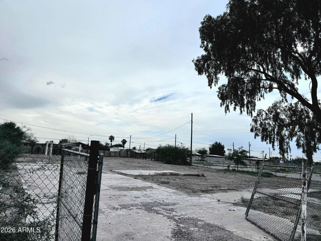 Photo of 310 S Sunshine Boulevard #14, Eloy, AZ 85131 (MLS # 7087487)