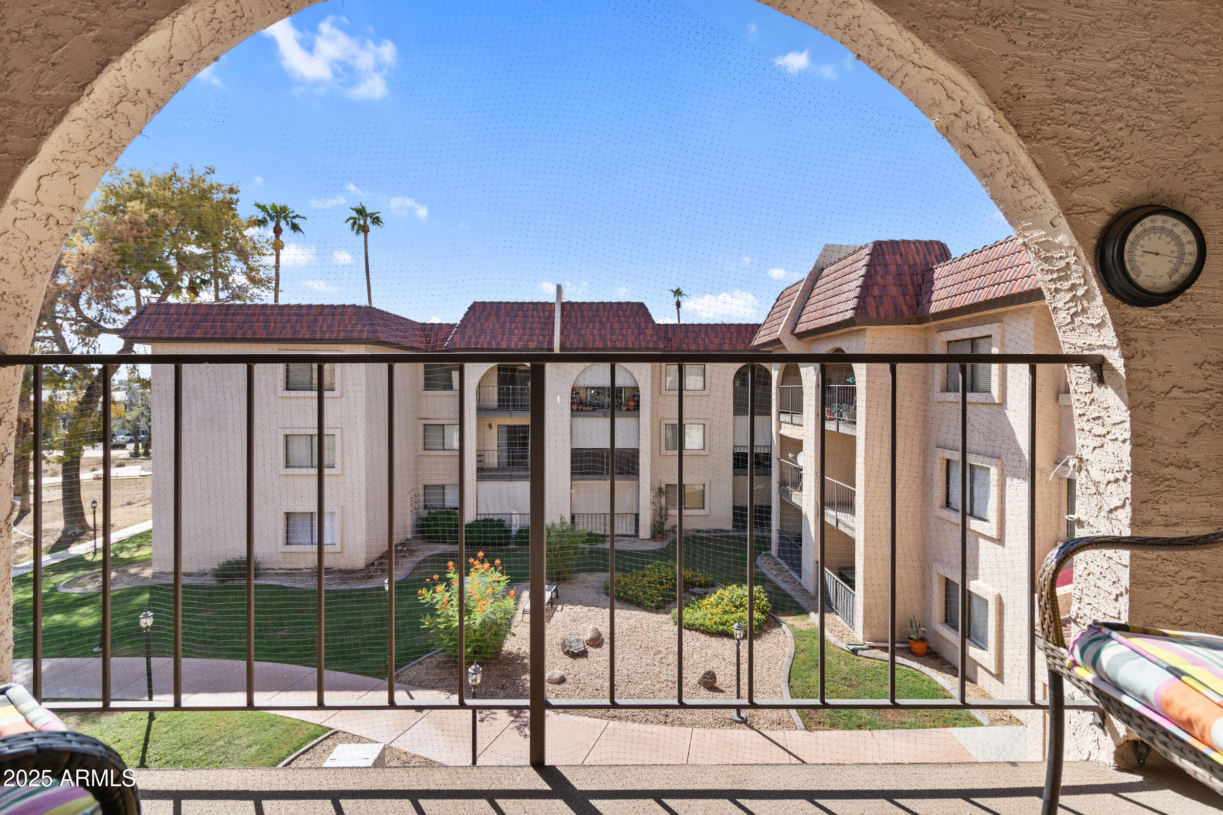 3033 E DEVONSHIRE Avenue 3003