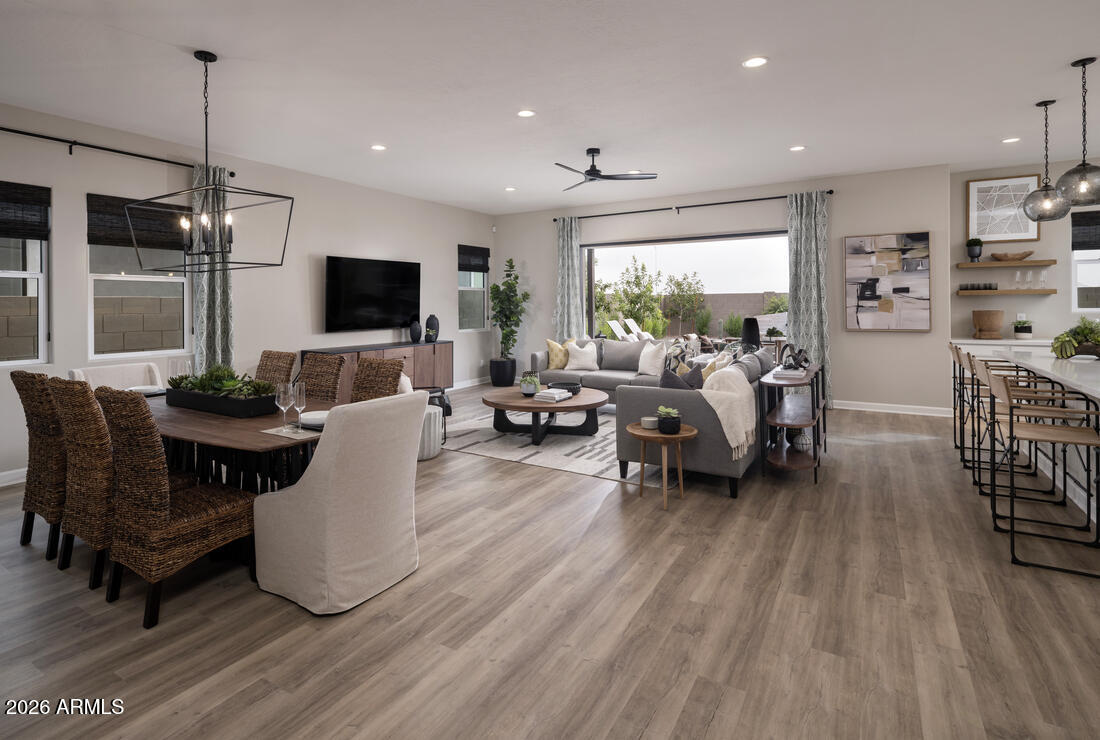 TAPESTRY AT DESTINATION - Residential