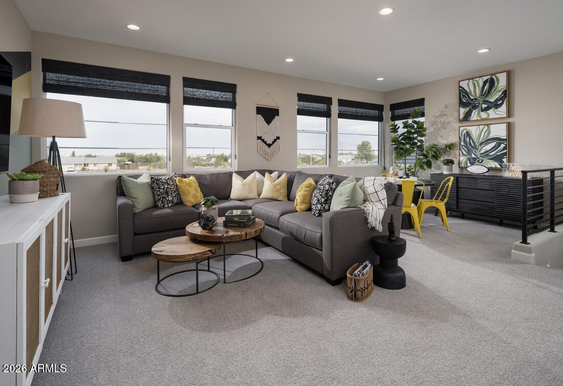 TAPESTRY AT DESTINATION - Residential