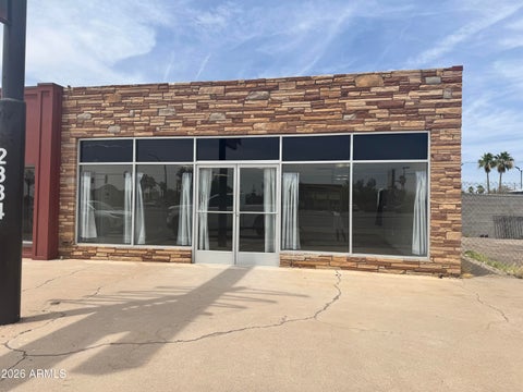 — beds bed, — baths bath property at 105 N Delaware Drive, Apache Junction, AZ 85120