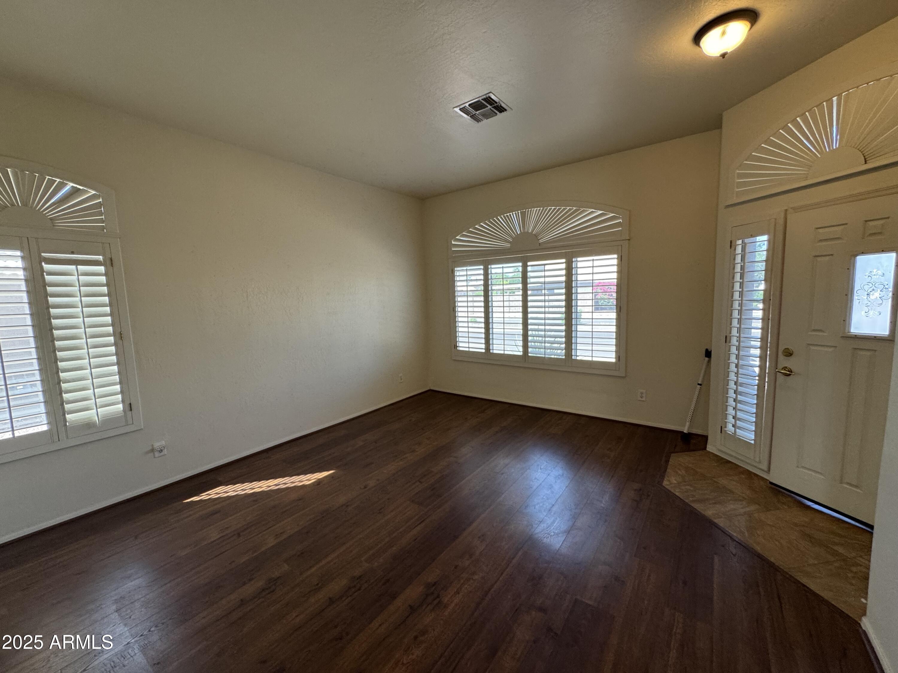 19231 N COYOTE LAKES Parkway