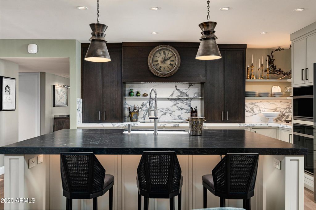 Photo of 8541 N Farview Drive, Scottsdale, AZ 85258 (MLS # 6933575)