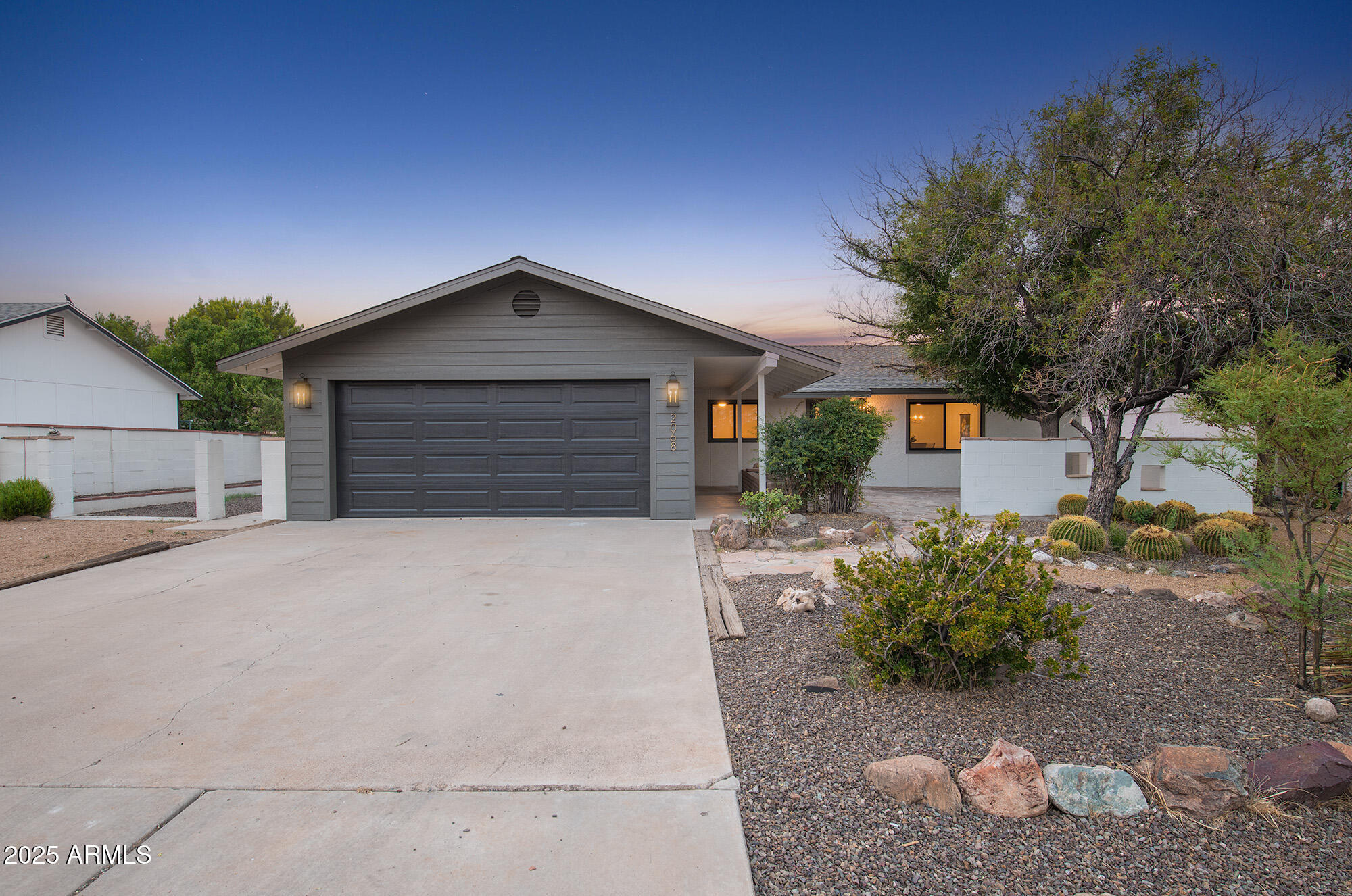 2068 S WRANGLERS Way