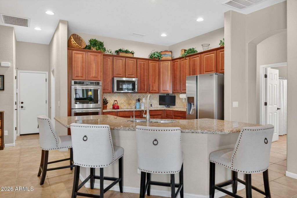 Photo of 373 W Macaw Drive, Chandler, AZ 85286 (MLS # 6985497)