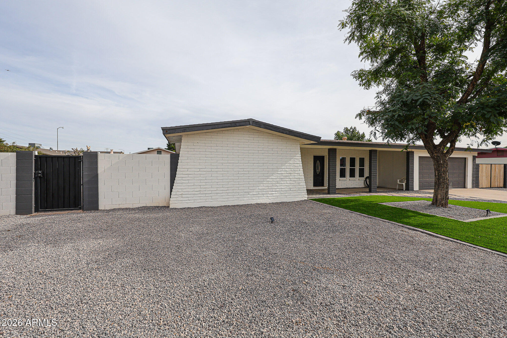 2267 E CABALLERO Circle