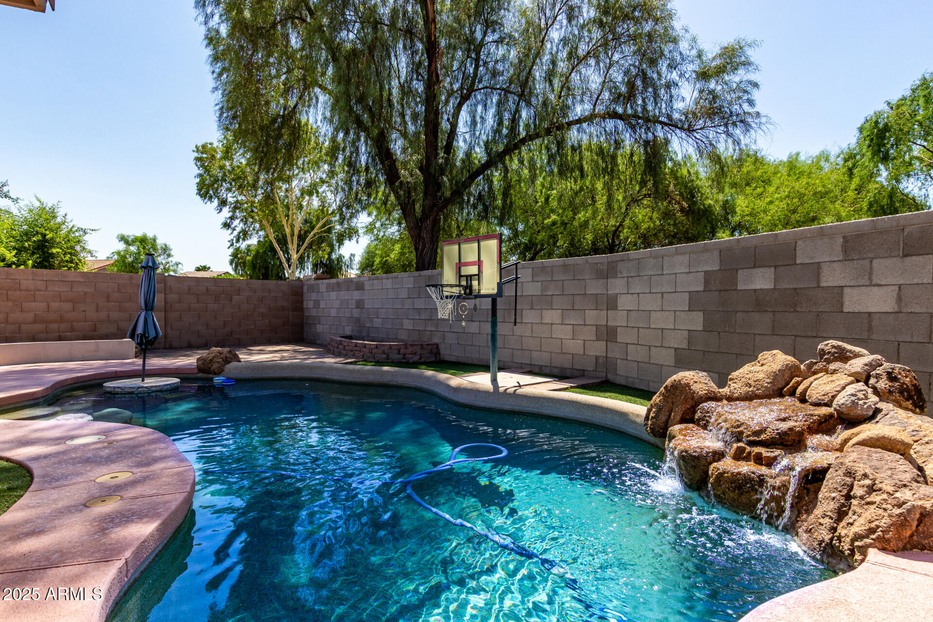 21240 E PUESTA DEL SOL --