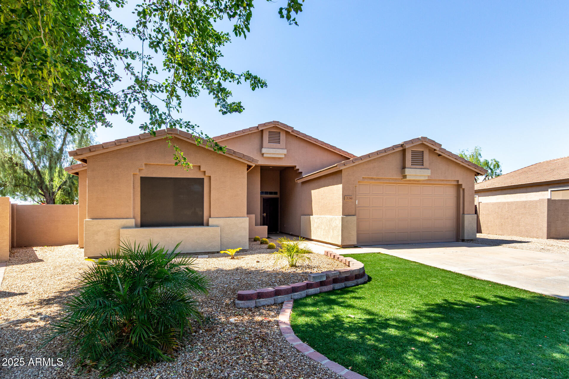 21240 E PUESTA DEL SOL --