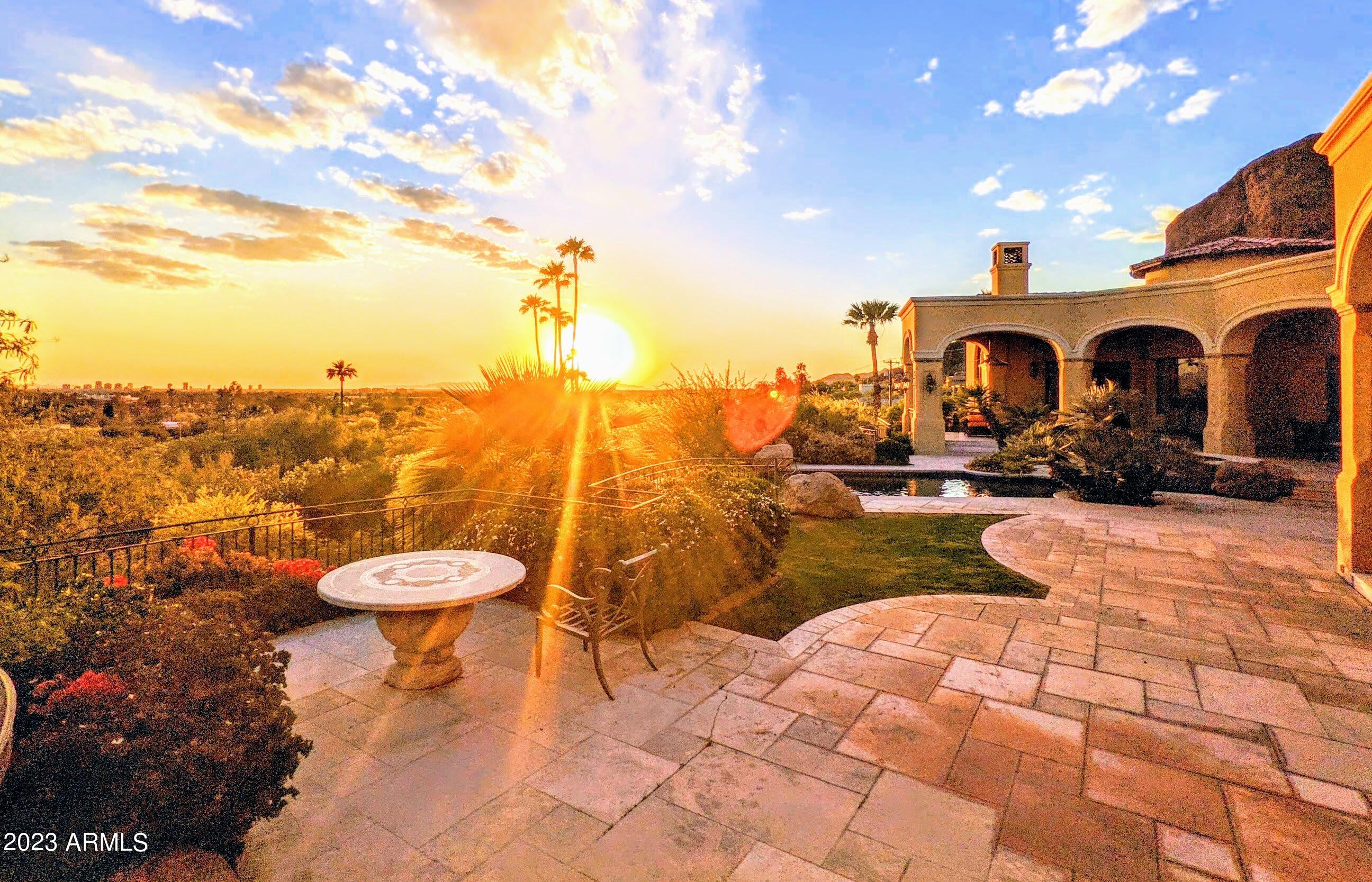 Phoenix, Arizona 85018, United States, 4 Bedrooms Bedrooms, ,6 BathroomsBathrooms,Residential,Active,33905