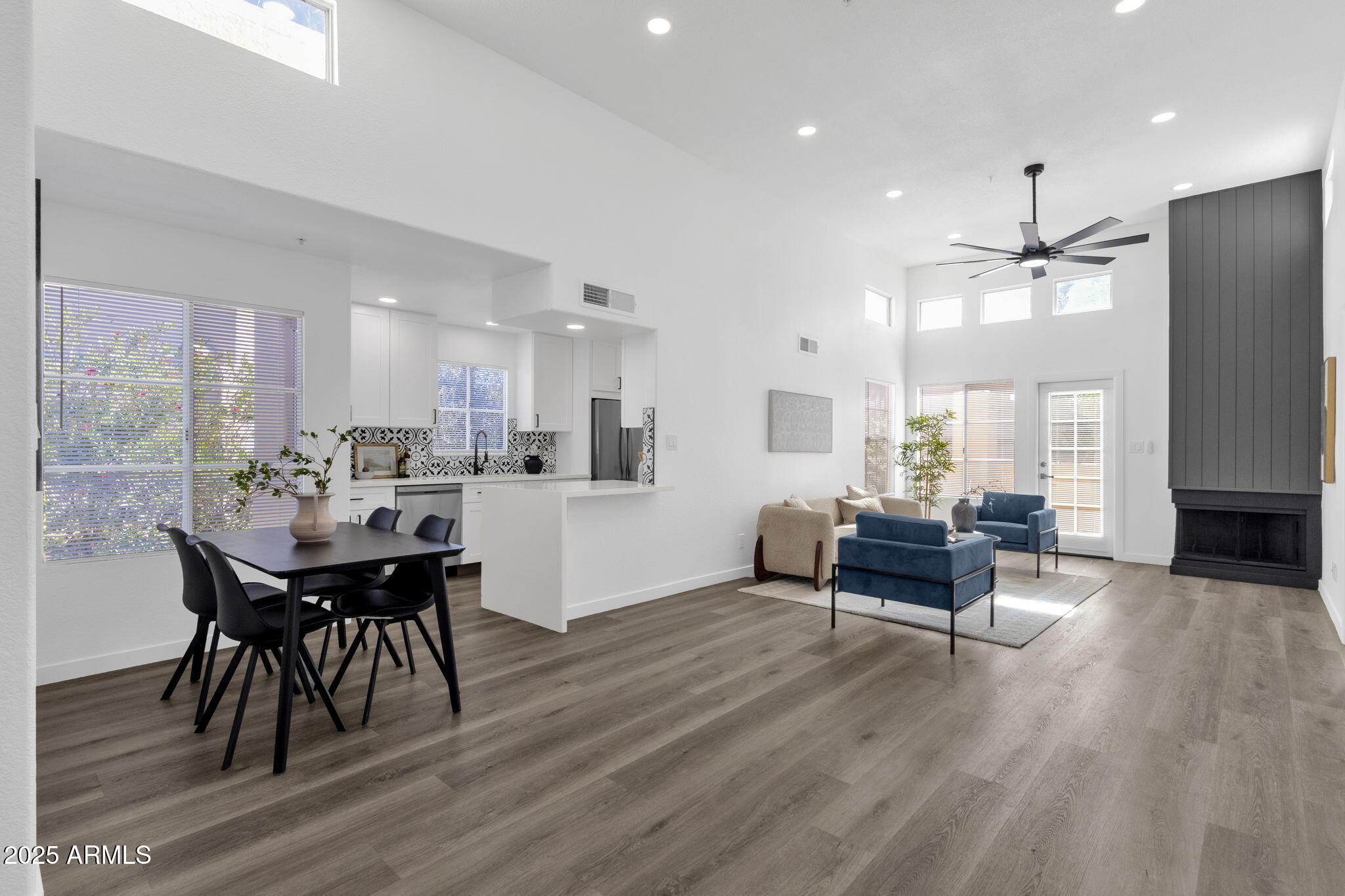 11333 N 92ND Street 2098