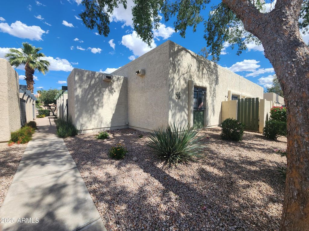 Photo of 520 S Evergreen Road, Tempe, AZ 85288 (MLS # 6859320)