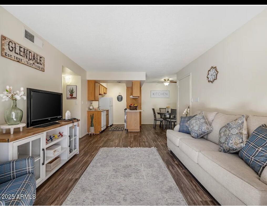 5750 N 59TH Avenue 1B