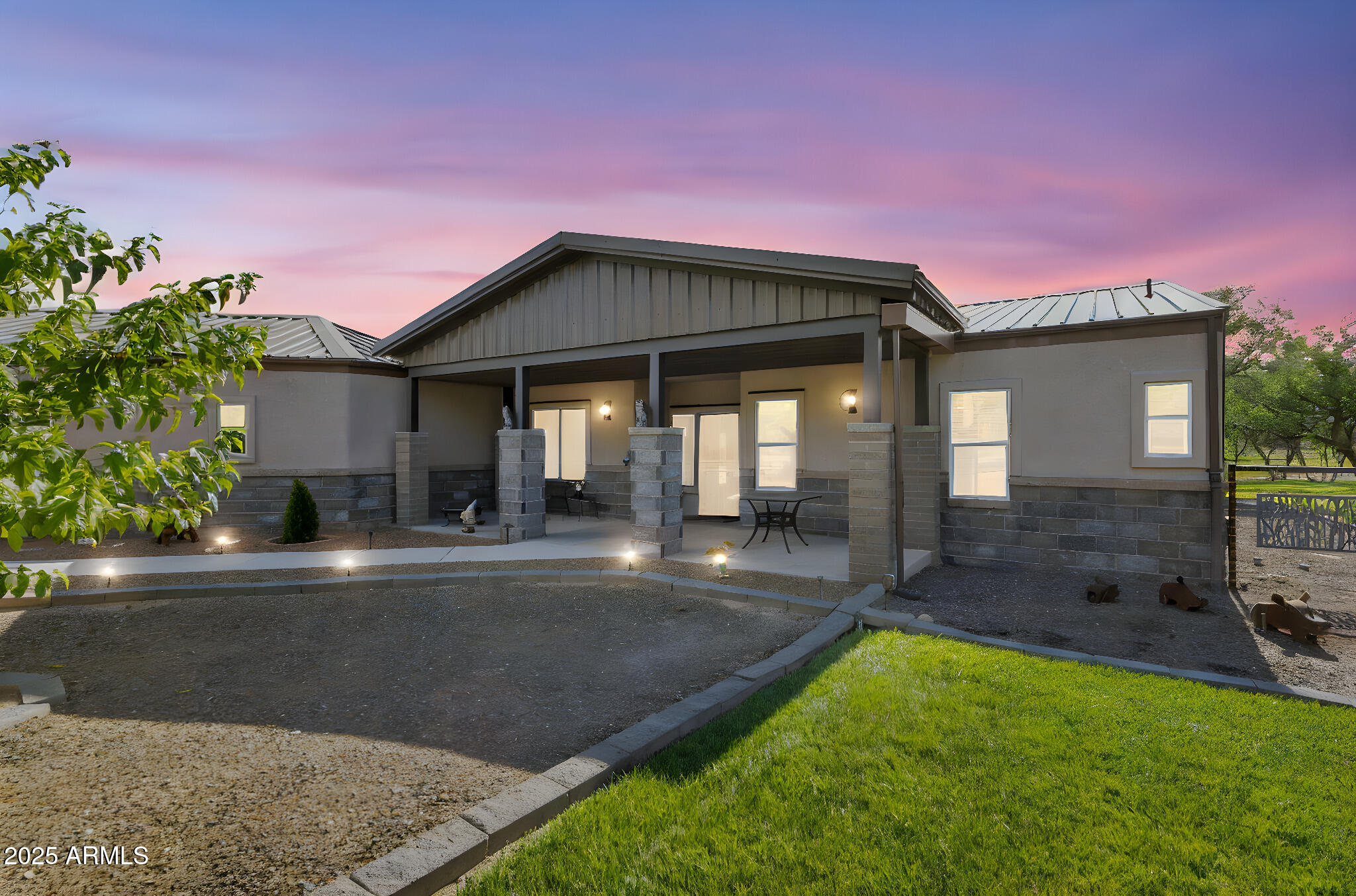 2332 S DIAMOND CREEK Lane