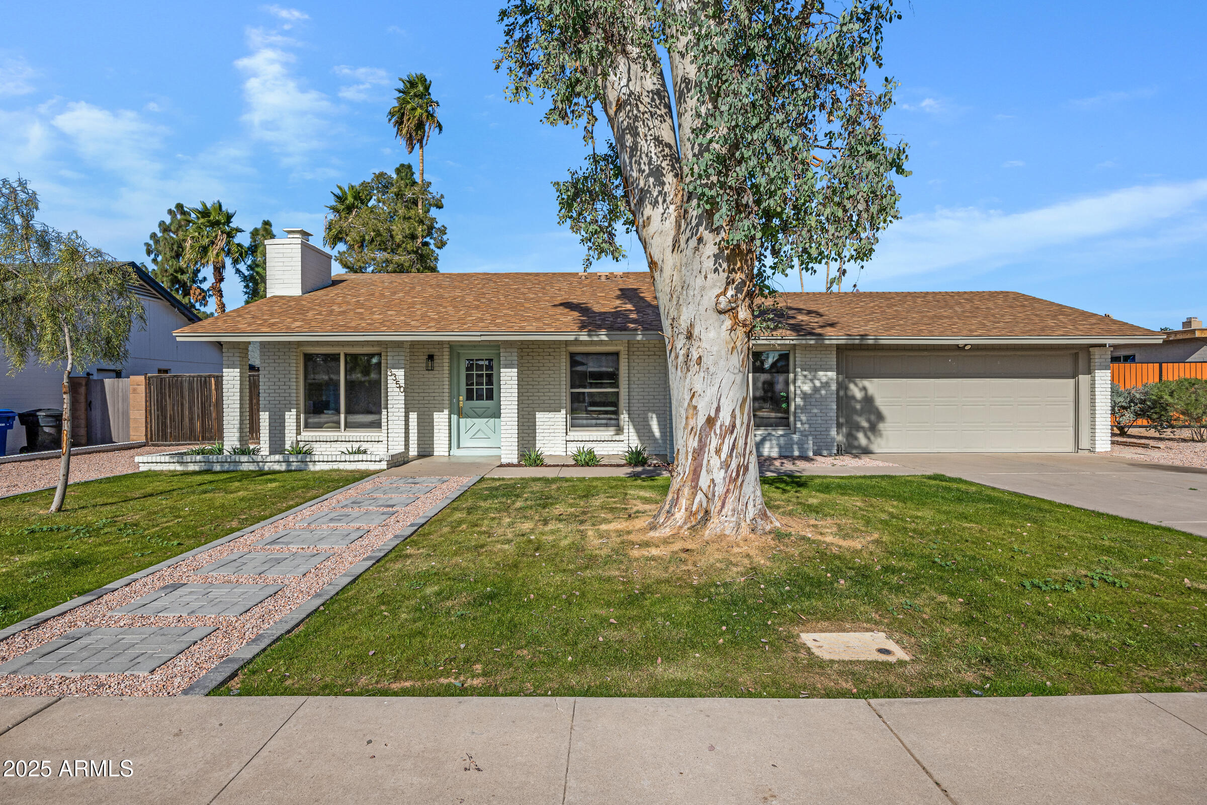 3350 E FLORIAN Avenue