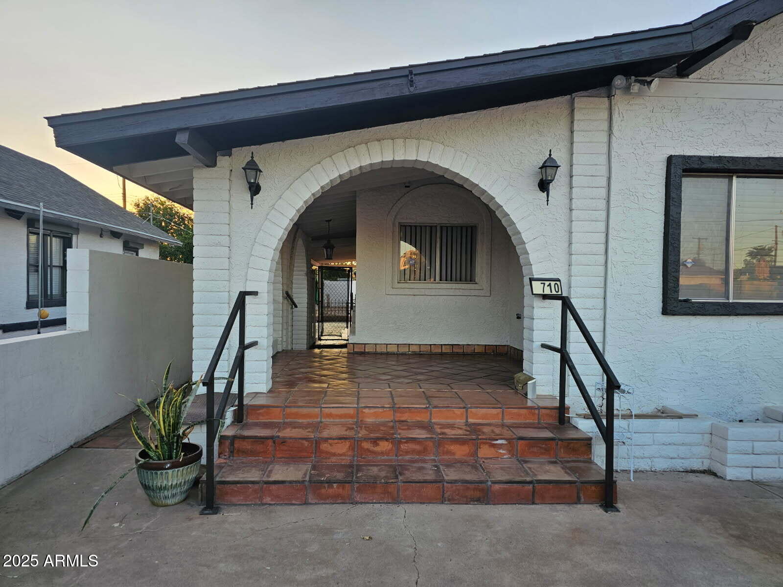 Homes for Sale in Queen Creek Arizona 1 710 N 9TH Avenue