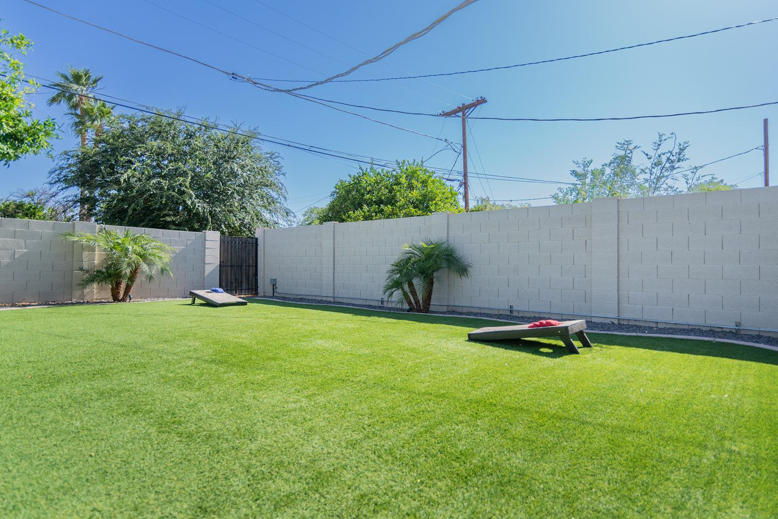 7435 E GRANADA Road