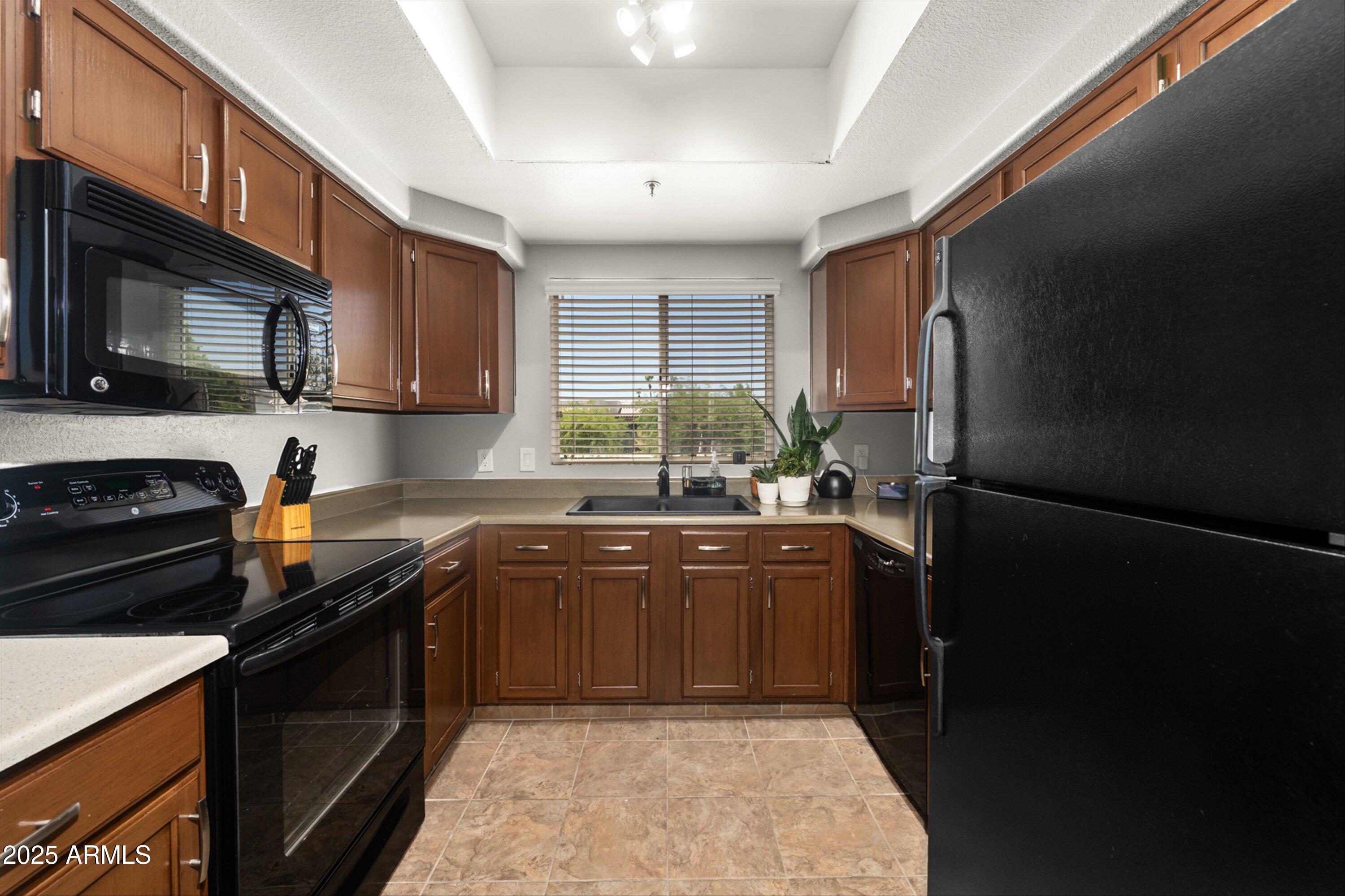 1825 W RAY Road 2107