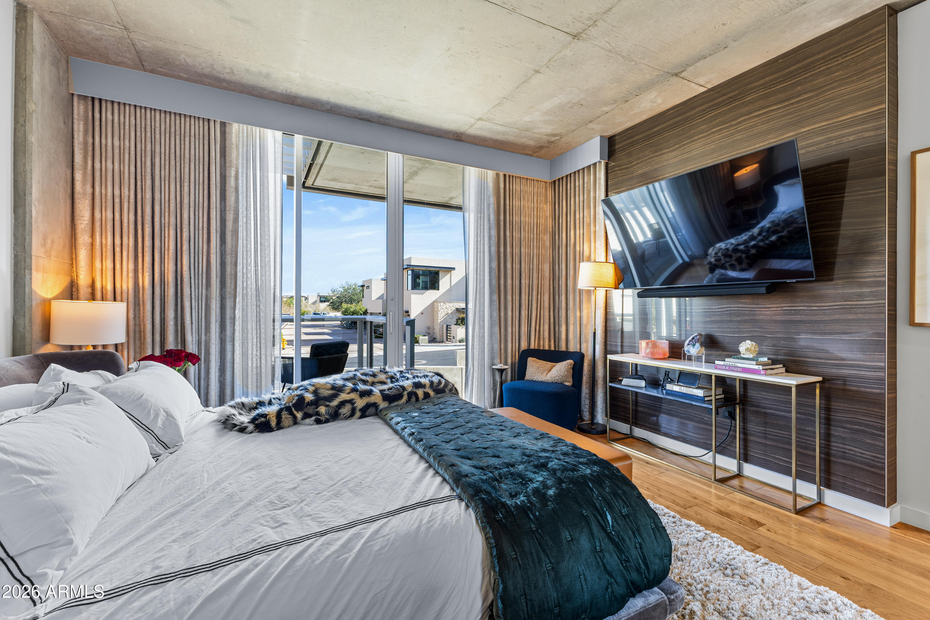 MOUNTAIN SHADOWS RESORT - CONDOMINIUM HOTEL - Residential