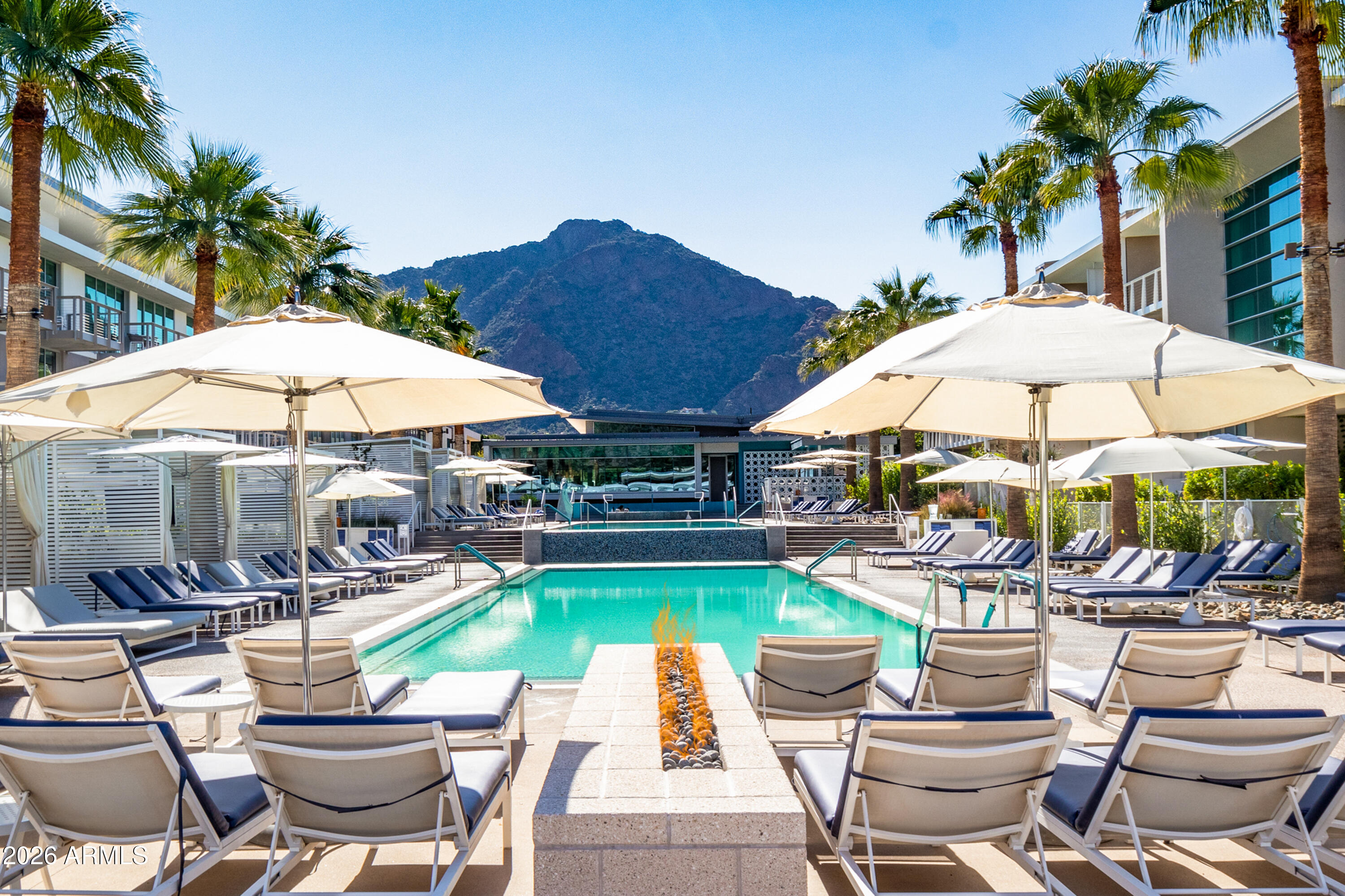 MOUNTAIN SHADOWS RESORT - CONDOMINIUM HOTEL - Residential