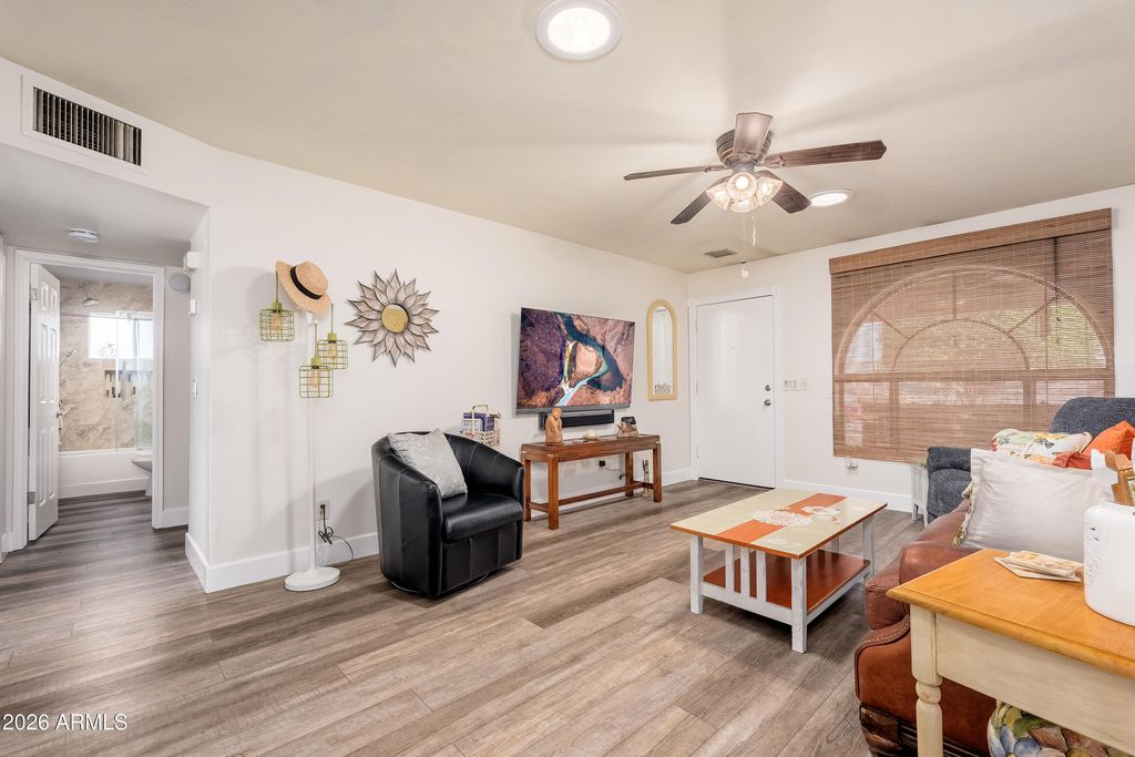 Photo of 1916 N Jay Street, Chandler, AZ 85225 (MLS # 6999211)