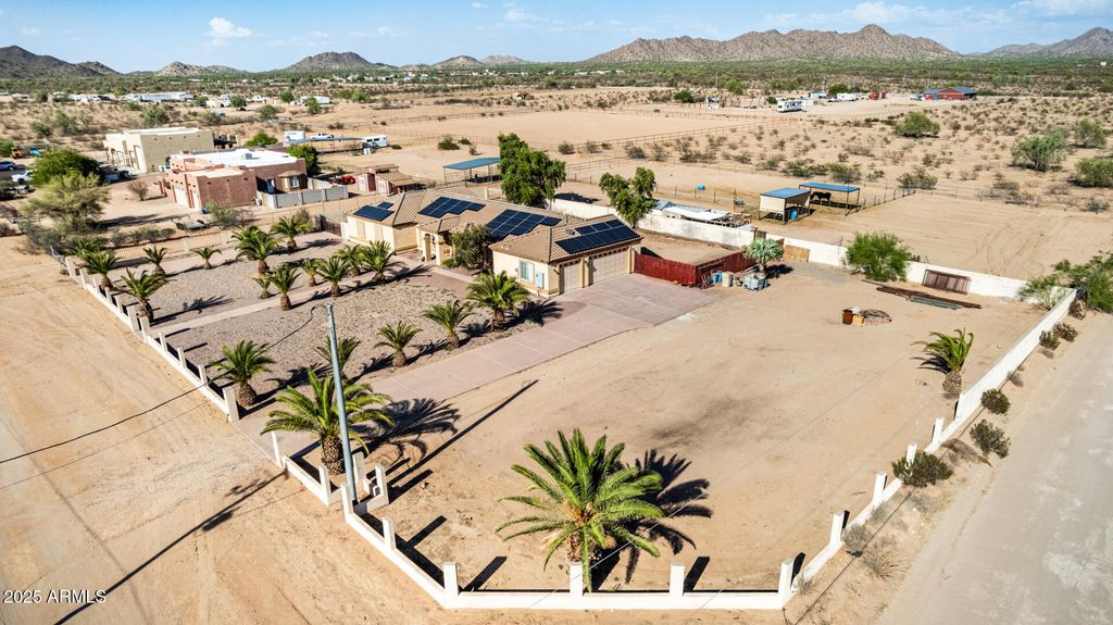 Photo of 11381 W Warrior Road, Casa Grande, AZ 85193 (MLS # 6918585)
