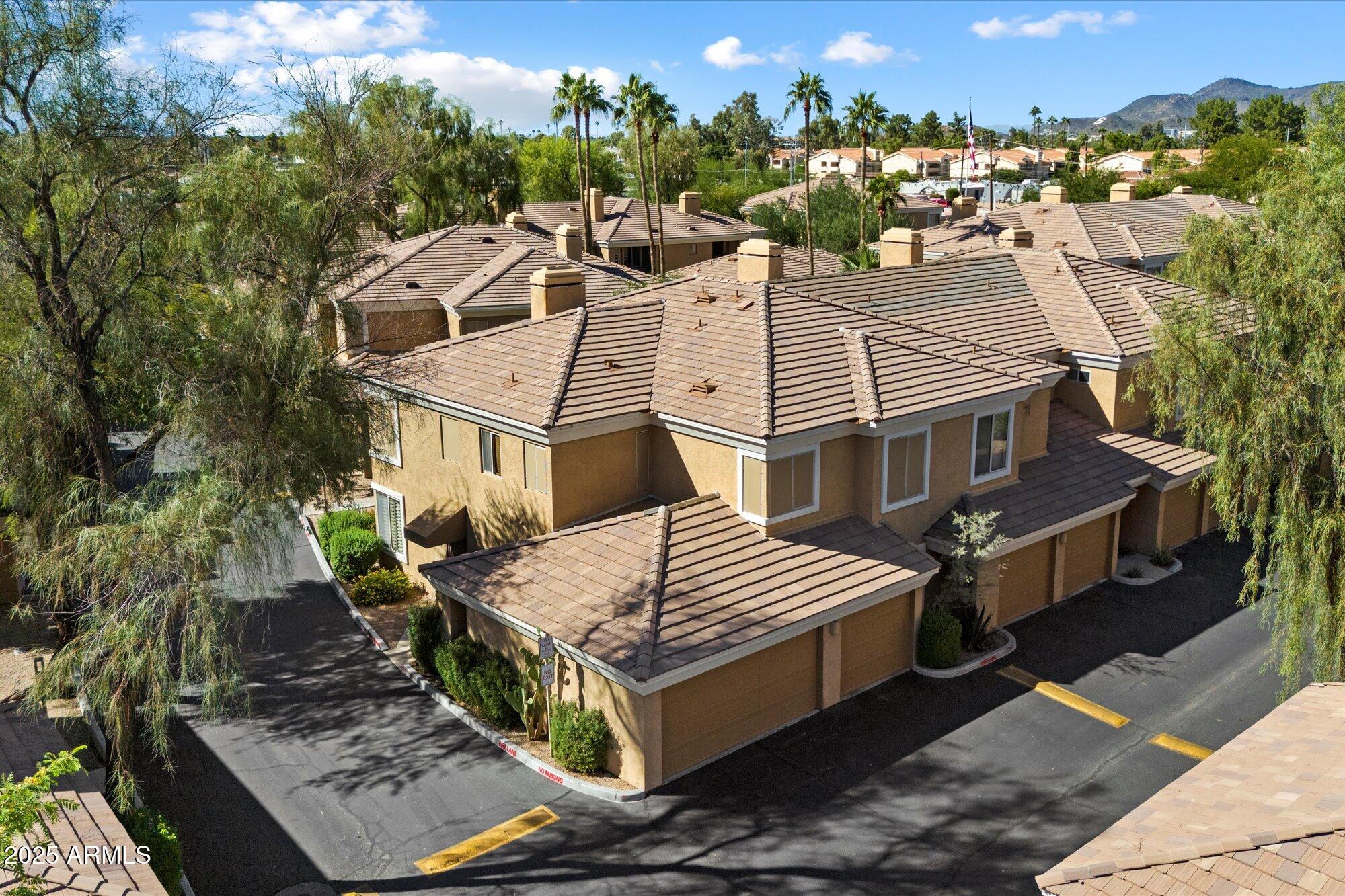 1411 E ORANGEWOOD Avenue 238