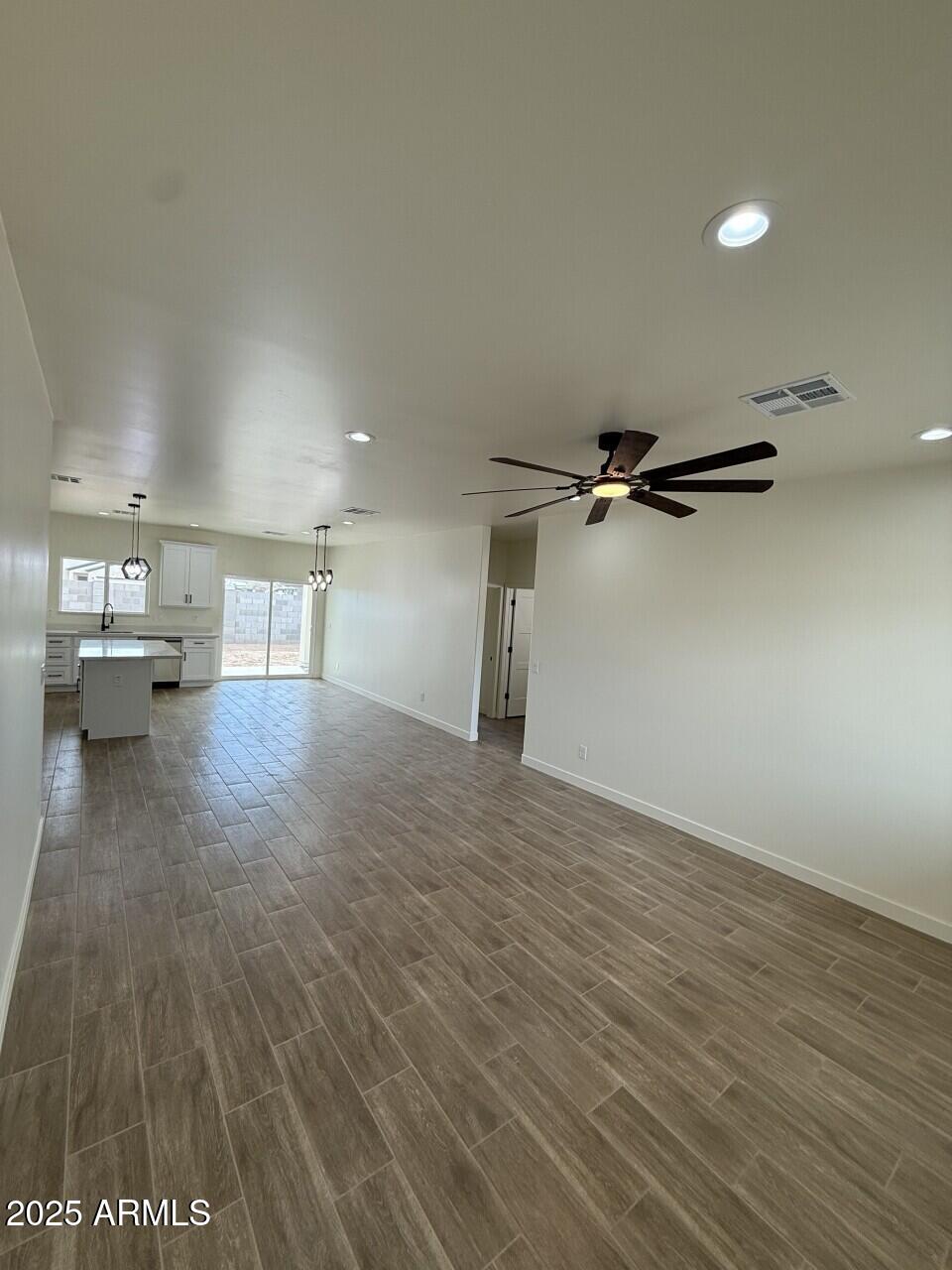 10281 W CONCORDIA Drive