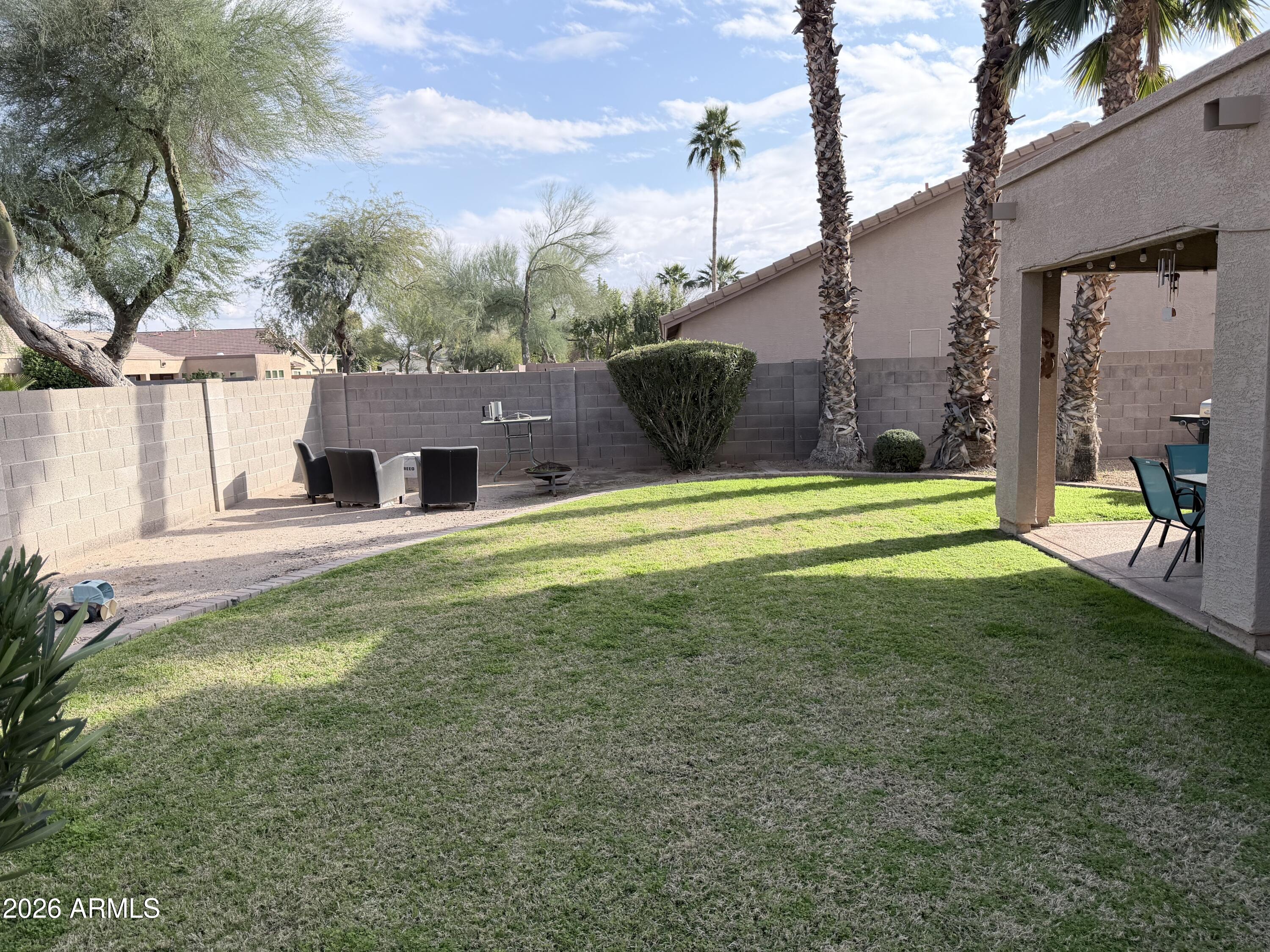 2133 S NIELSON Street