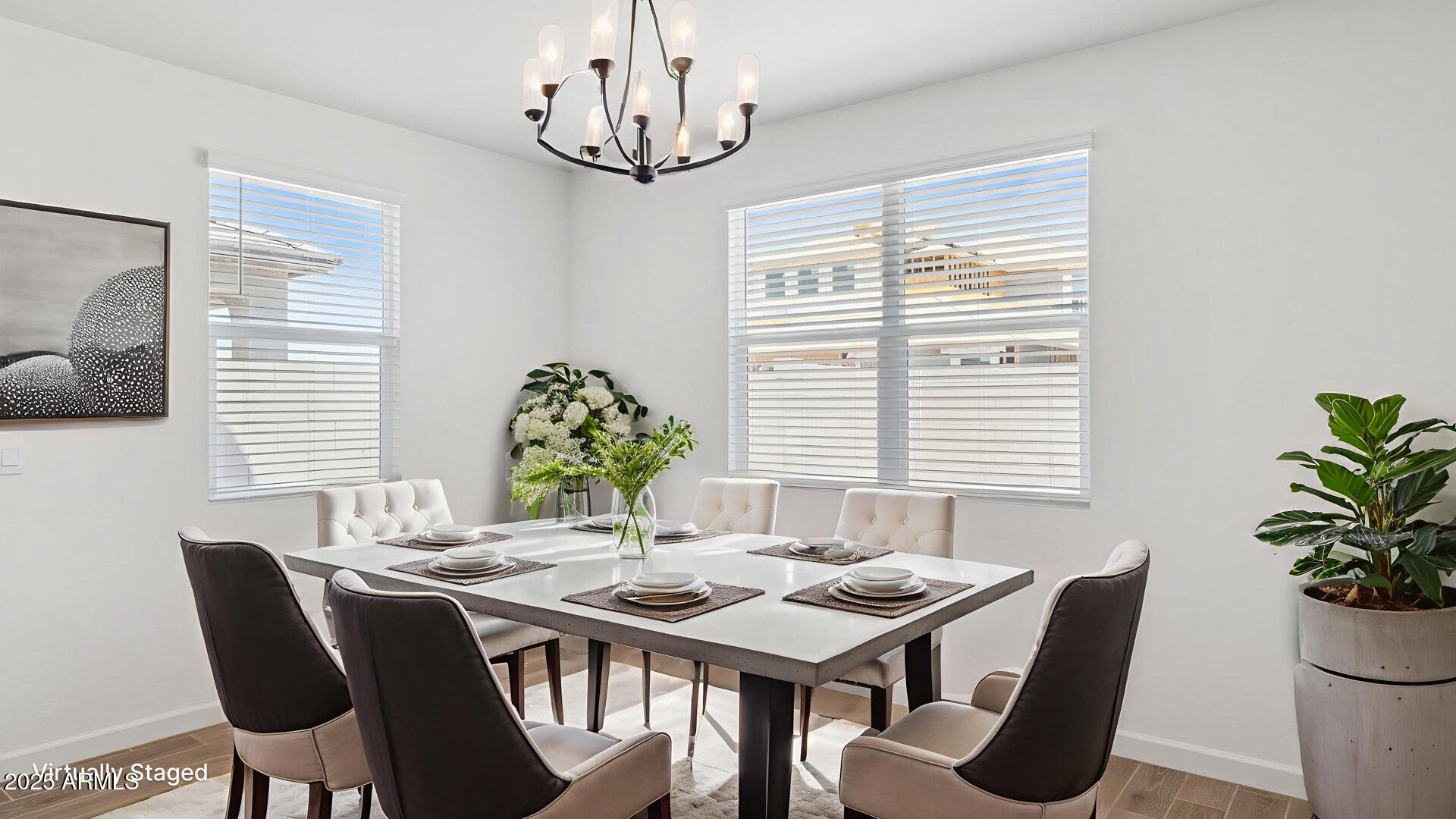 24237 W SOUTHGATE Avenue