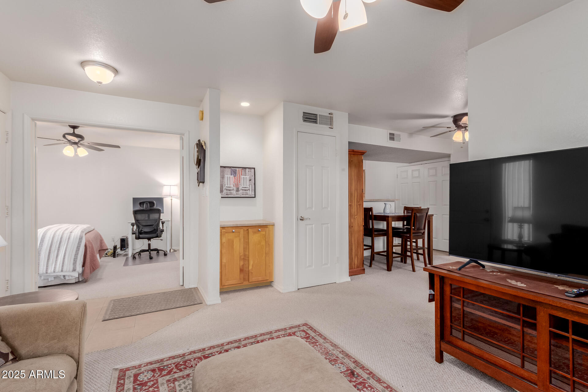 8787 E MOUNTAIN VIEW Road 2014