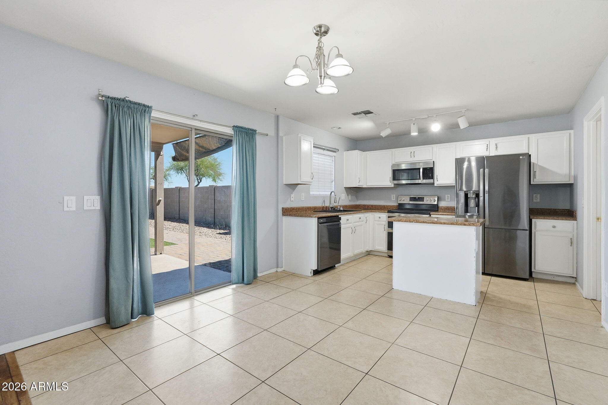 COUNTRY PLACE PHASE 5 PARCELS 37 38 39 - Residential