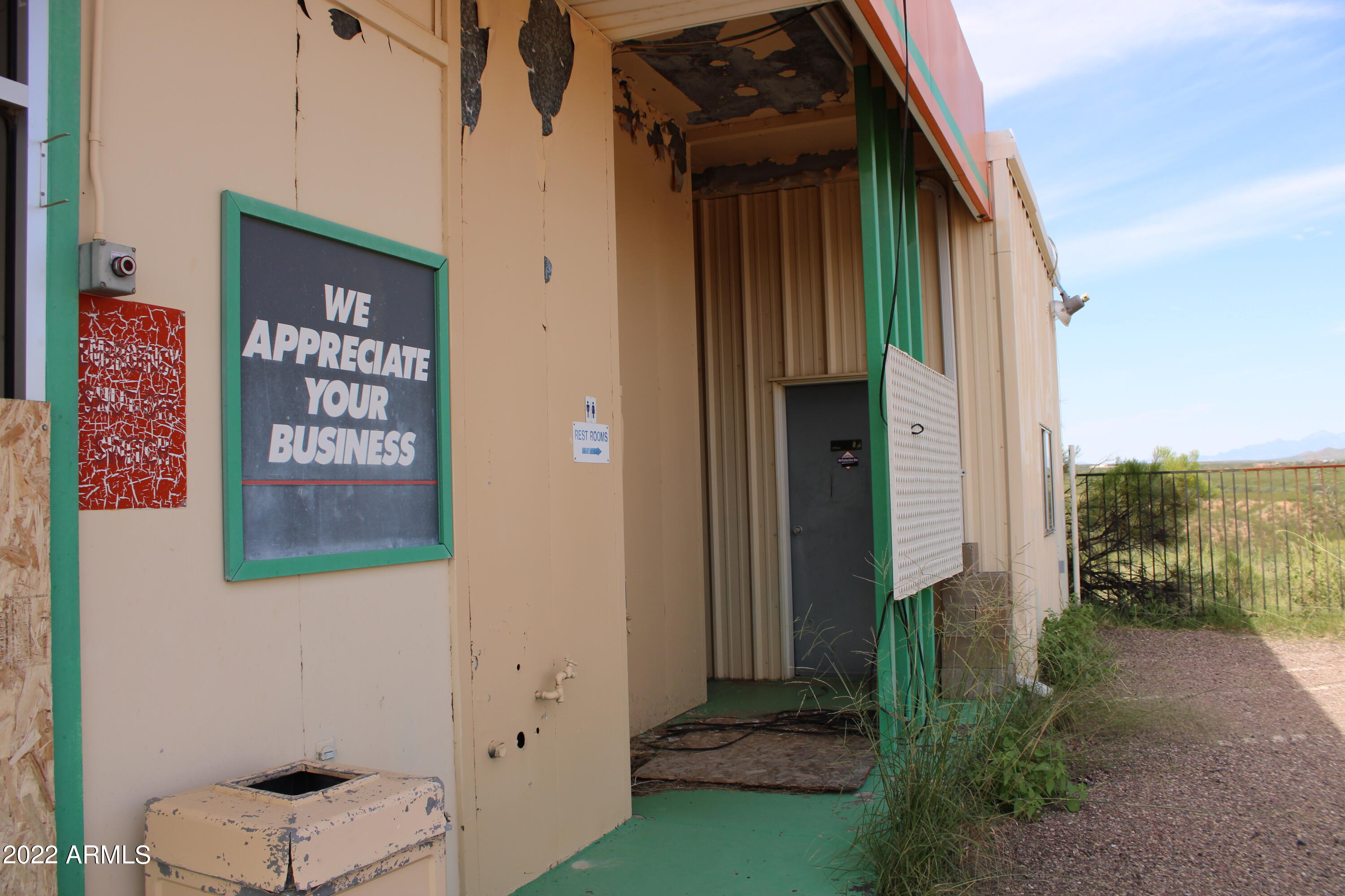 140 S Huachuca Boulevard