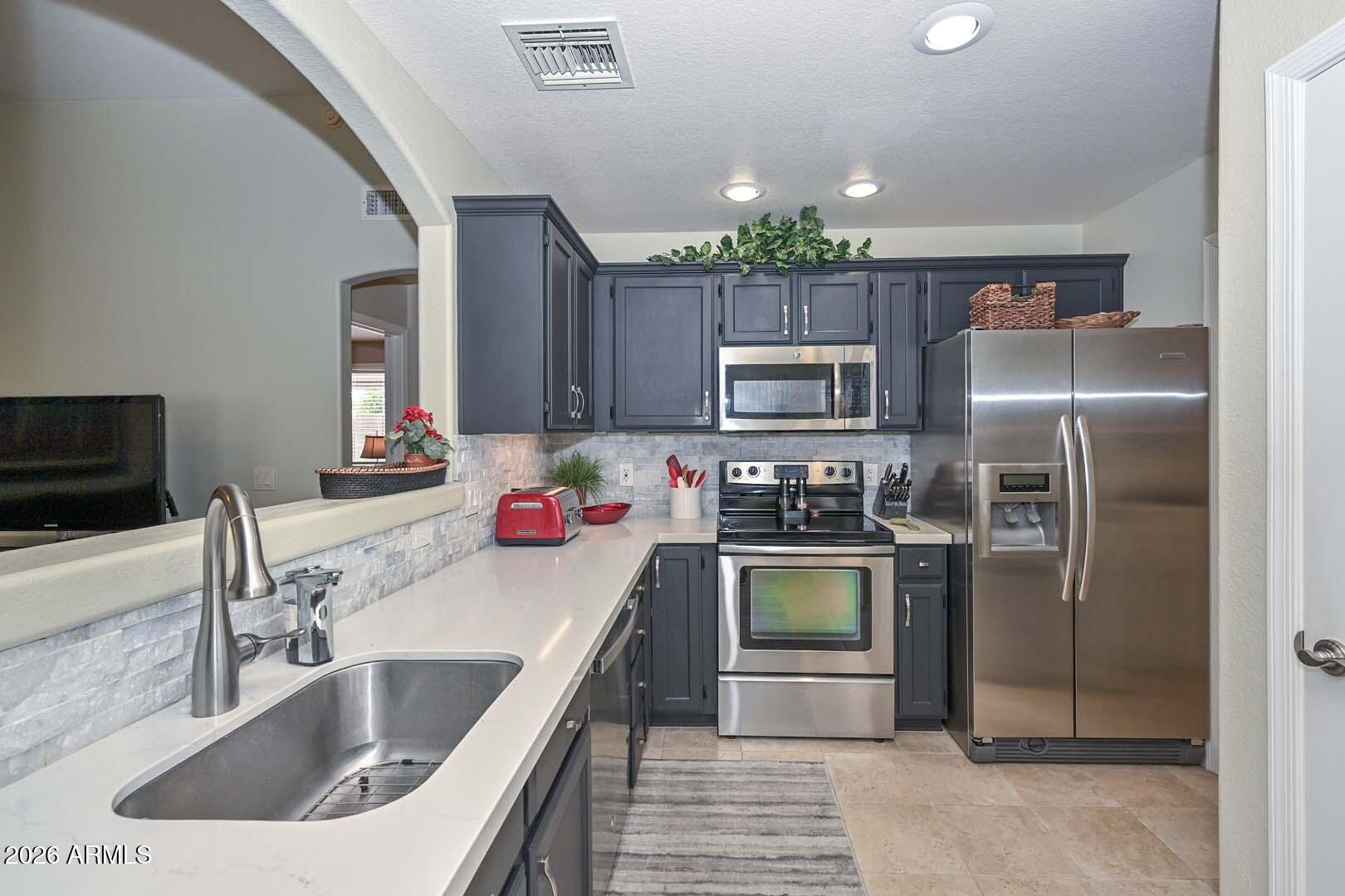 20341 N 105TH Avenue