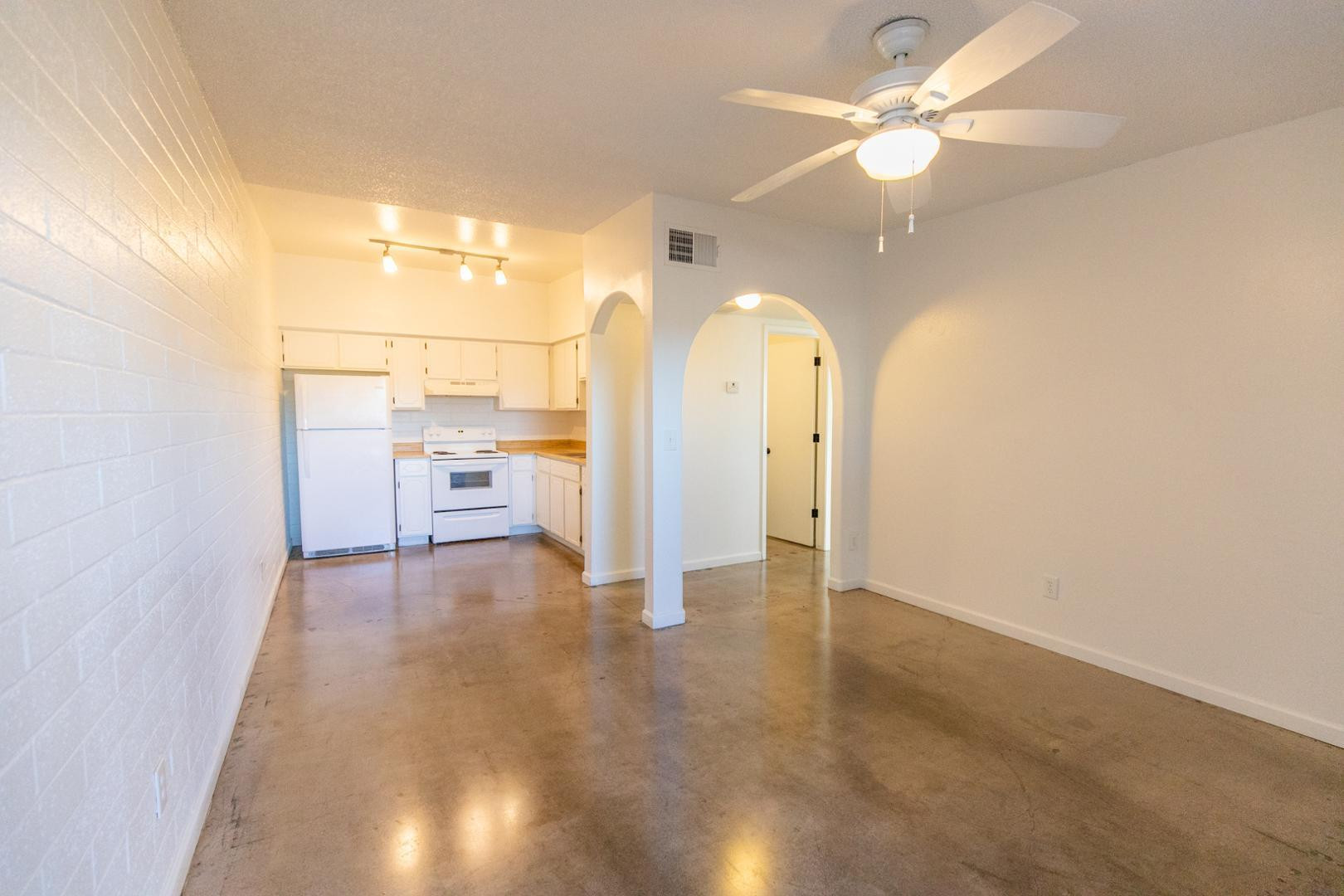 1343 W 3rd Street Apt 3
