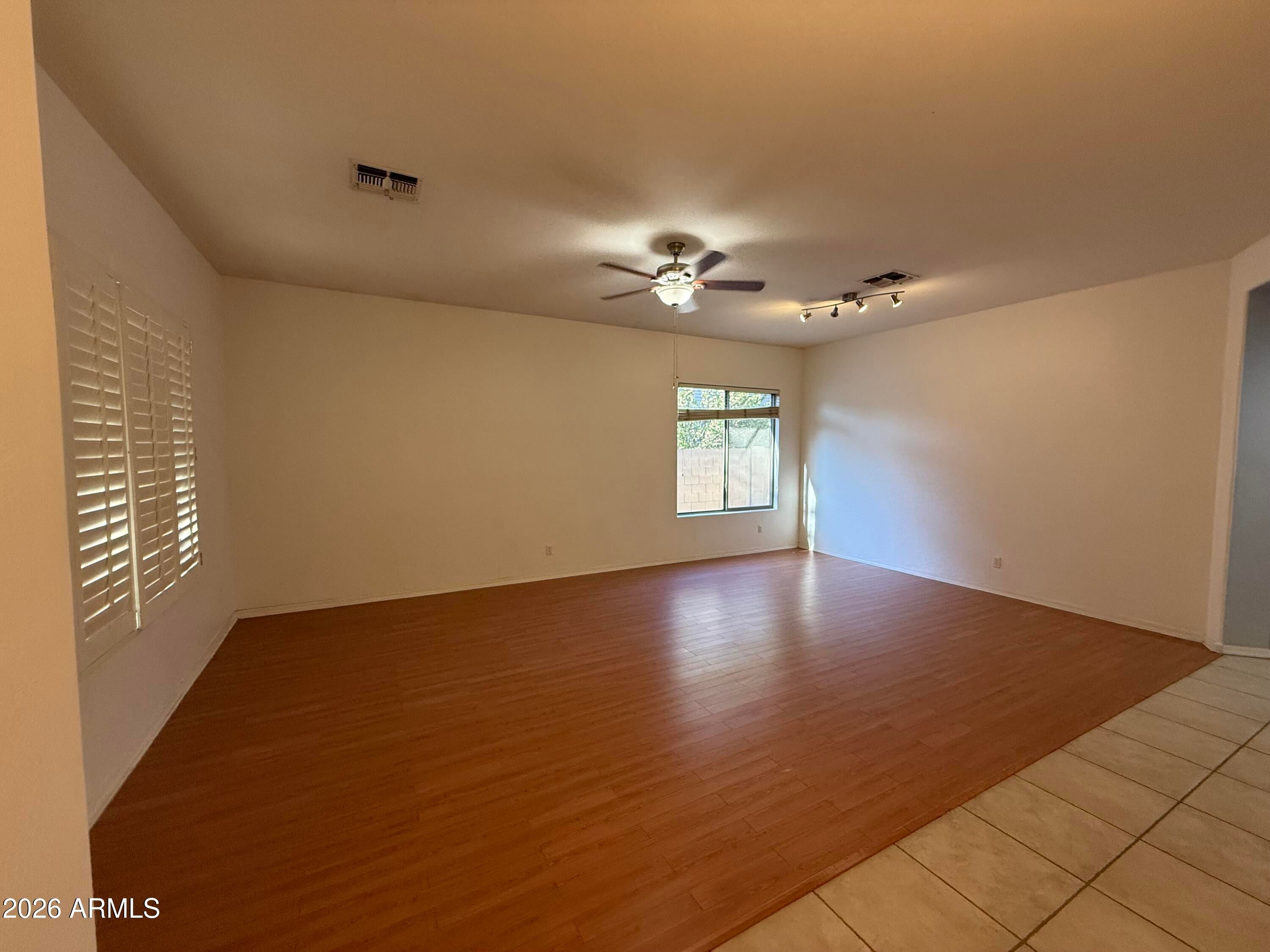101 S PRESIDIO Drive