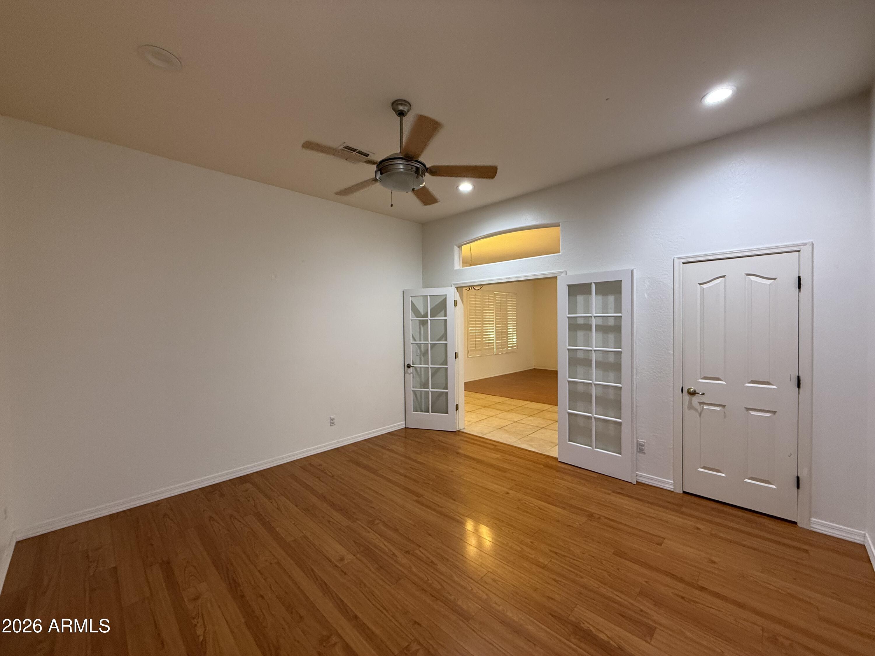 101 S PRESIDIO Drive