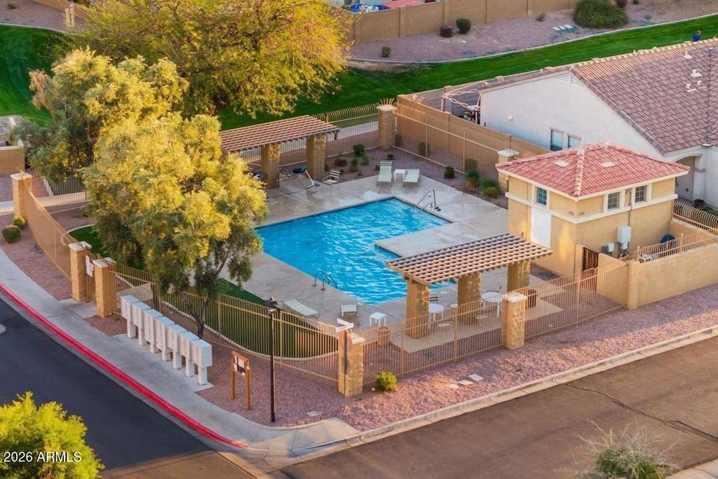 Photo of 10823 N 70th Avenue, Peoria, AZ 85345 (MLS # 7045363)