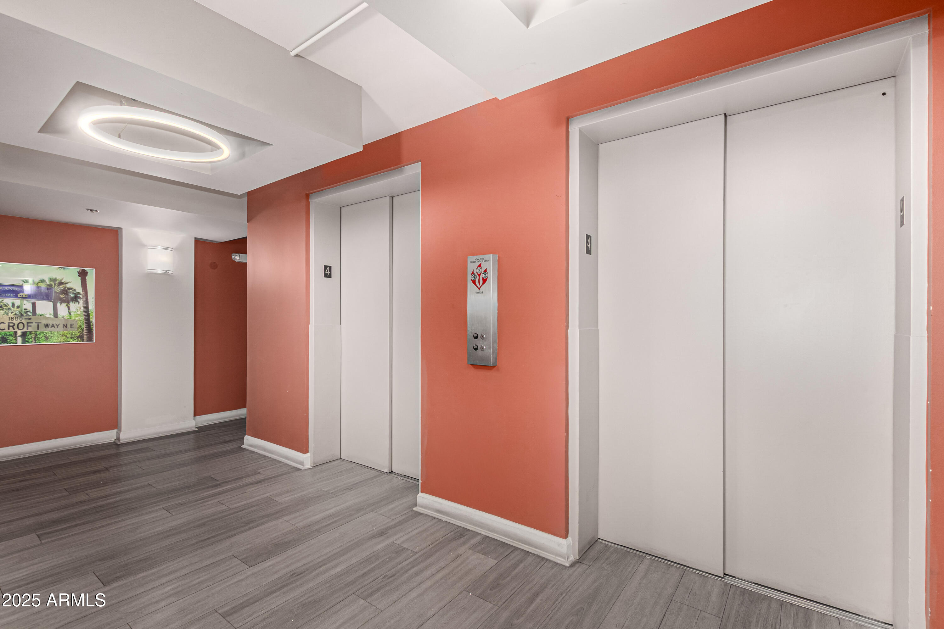 535 W THOMAS Road 405