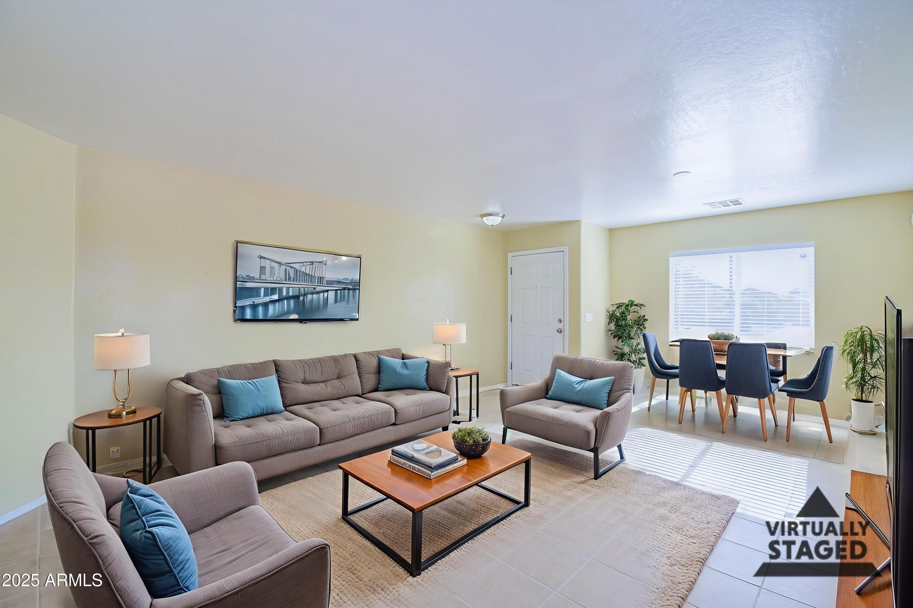 22654 W PAPAGO Street