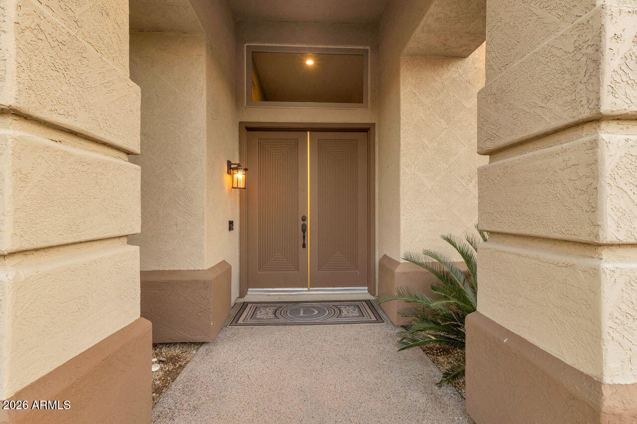 6437 E WINCHCOMB Drive