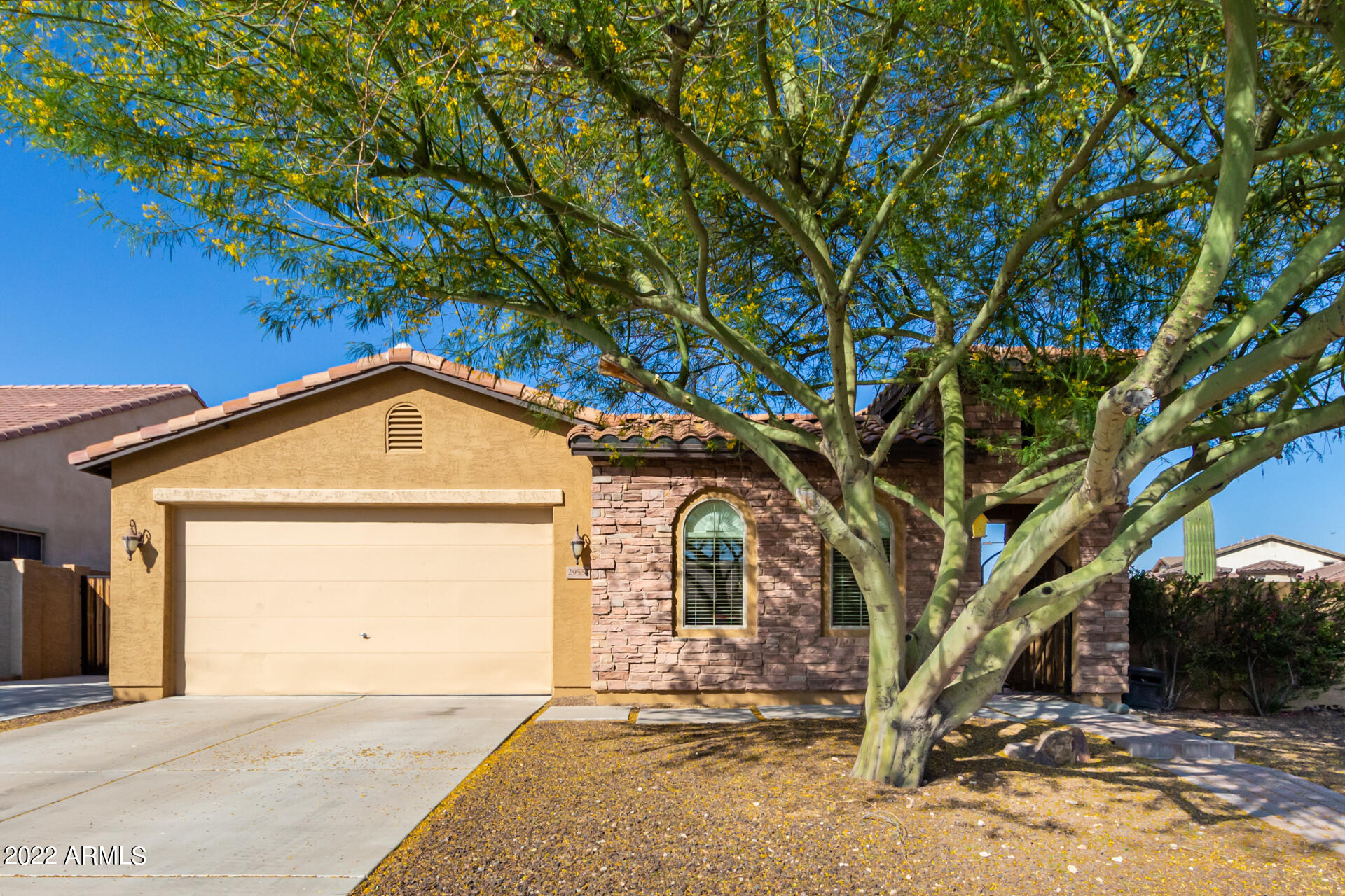 Photo 1 of 33 — 29557 N 70TH Avenue, Peoria, AZ 85383