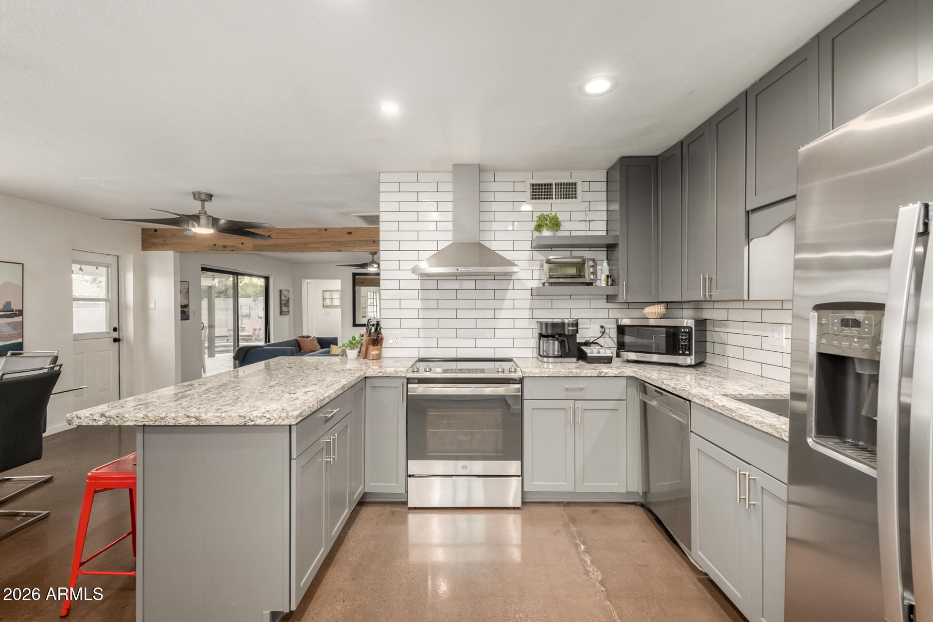 8335 E WELDON Avenue