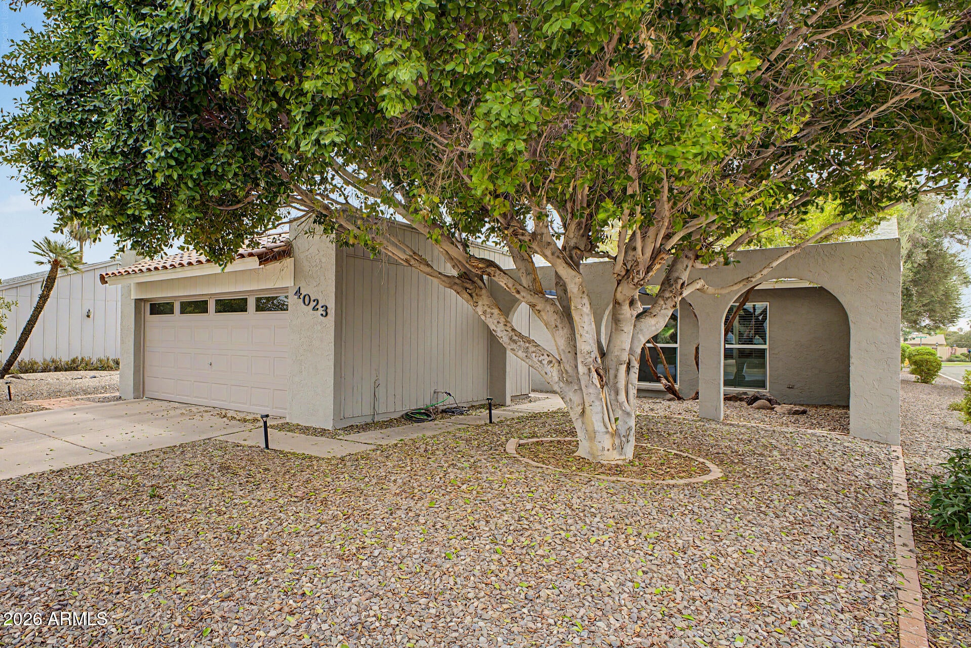 4023 W GRISWOLD Road