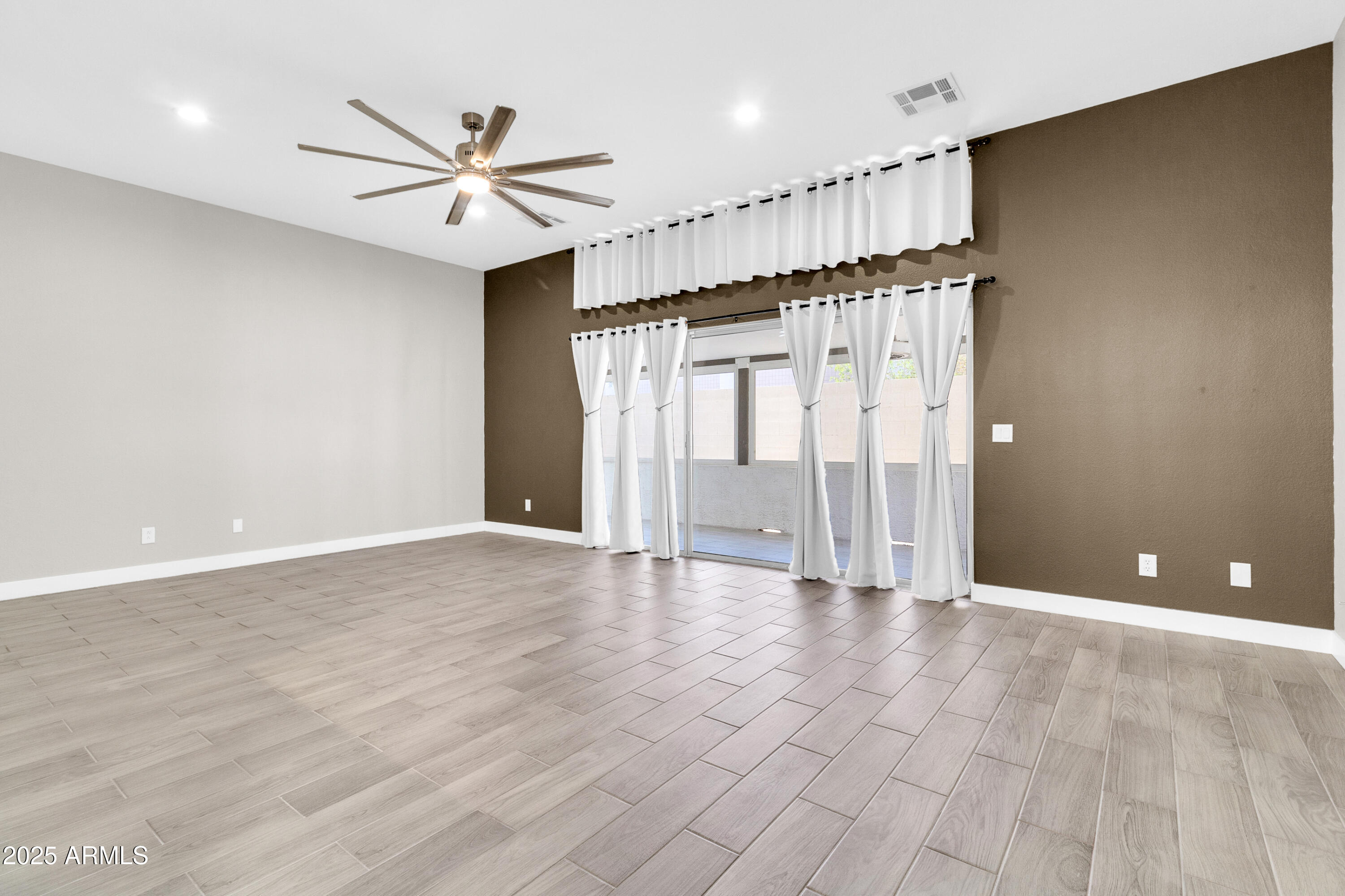 7006 E JENSEN Street 33