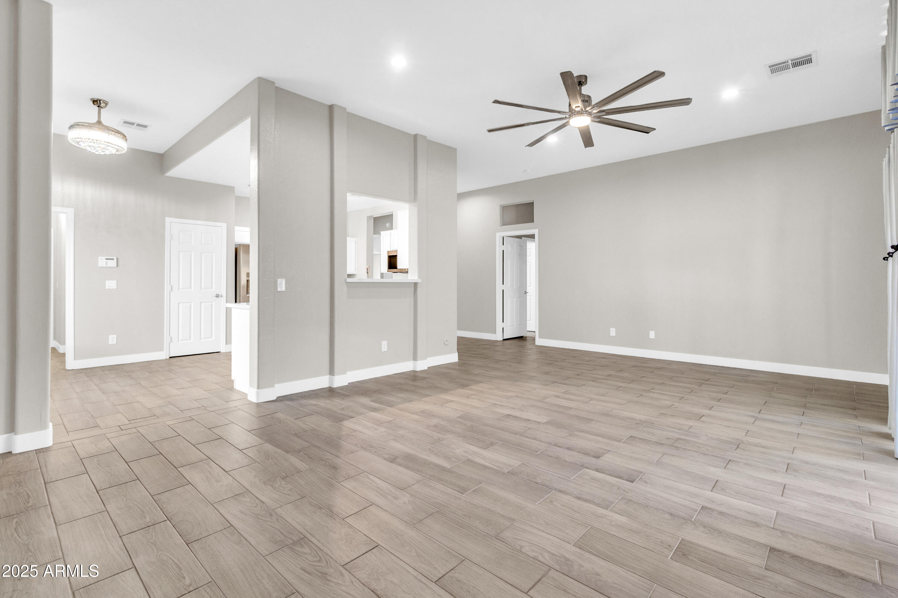 7006 E JENSEN Street 33
